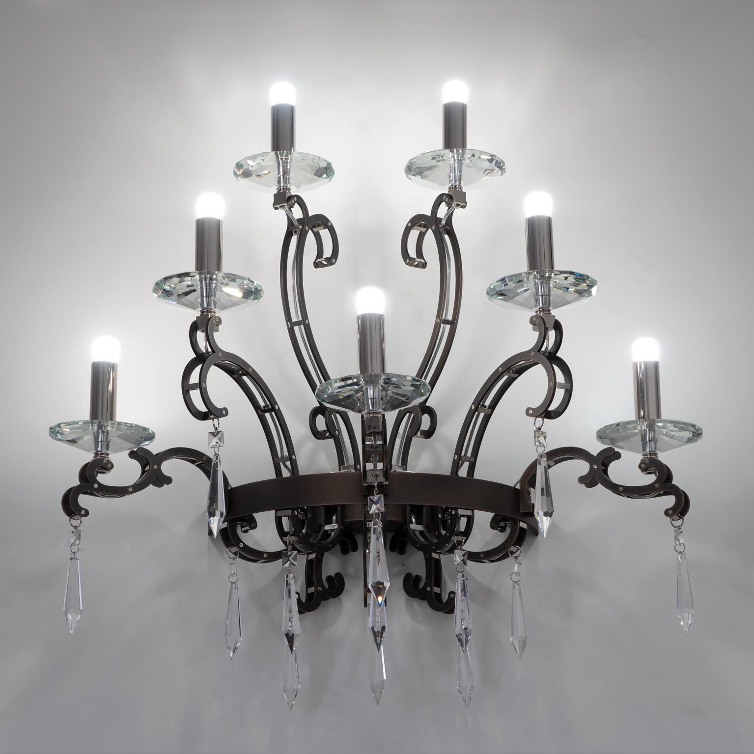 italien Lampe murale Morgana du 21e siècle en laiton bruni et nickel de Patrizia Garganti en vente