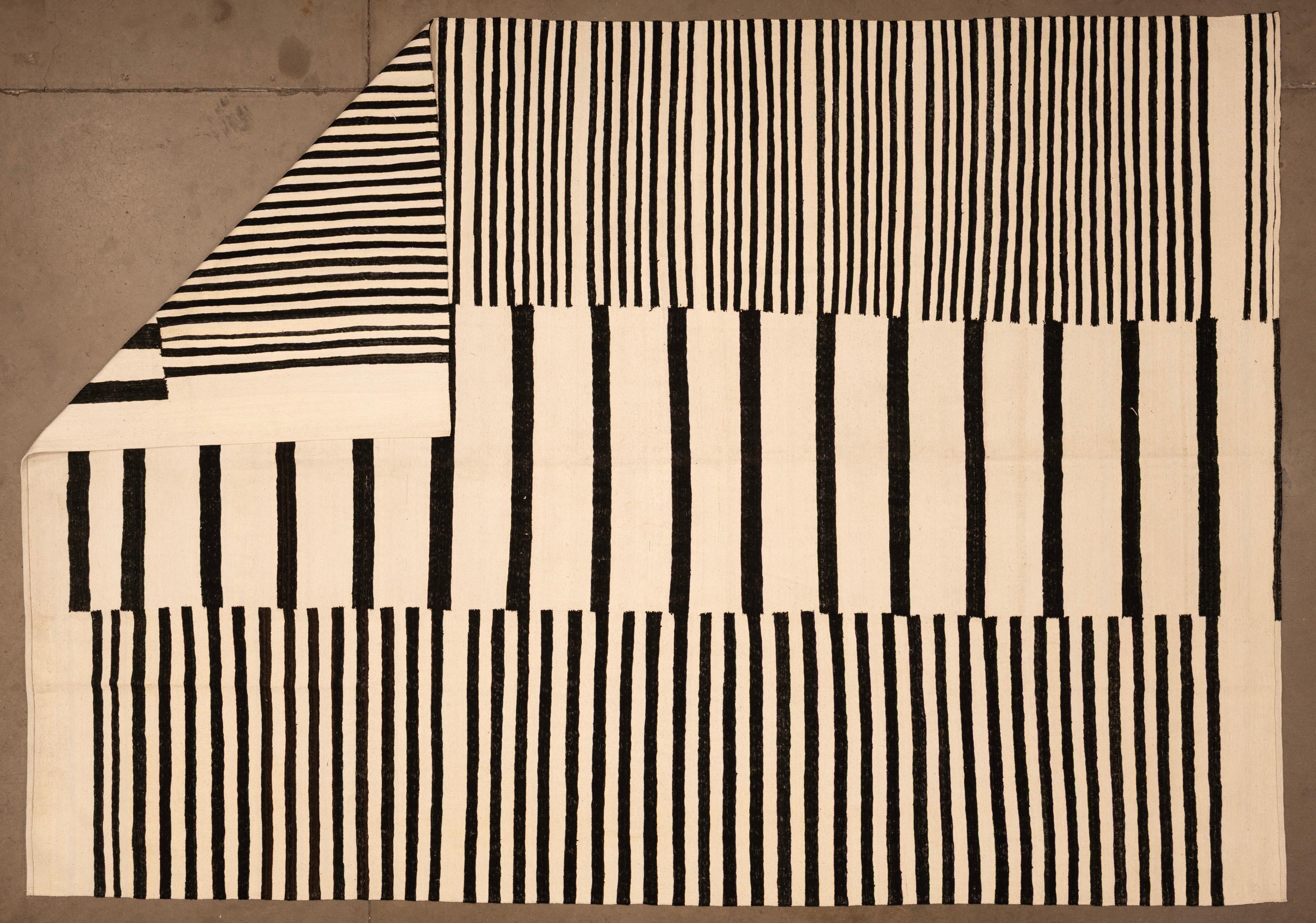 Hand-Woven 21st Century Moroccan For Sale