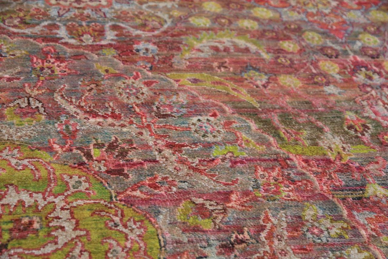 21st Century Multicolored Sari Silk Rug In Excellent Condition For Sale In Glen Iris, VIC