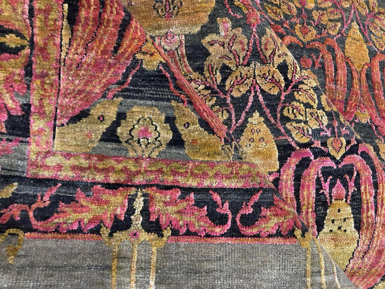 21st Century Multicolored Sari Silk Rug in Cuenca Design In Excellent Condition For Sale In Glen Iris, VIC