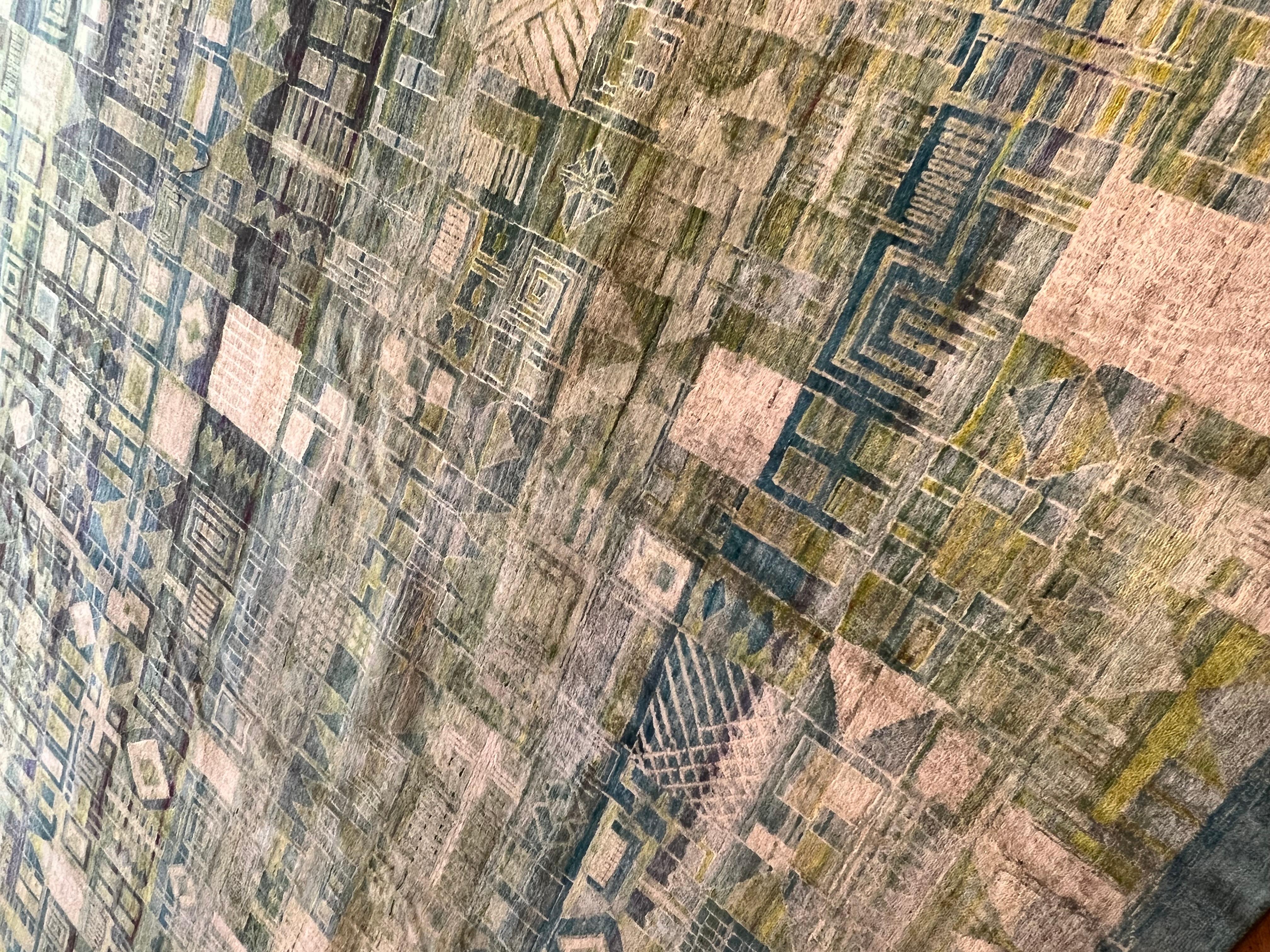 Mehrfarbiger indischer Teppich aus grüner, blauer und weißer Seide aus dem 21. Jahrhundert, ca. 2021 im Angebot 7