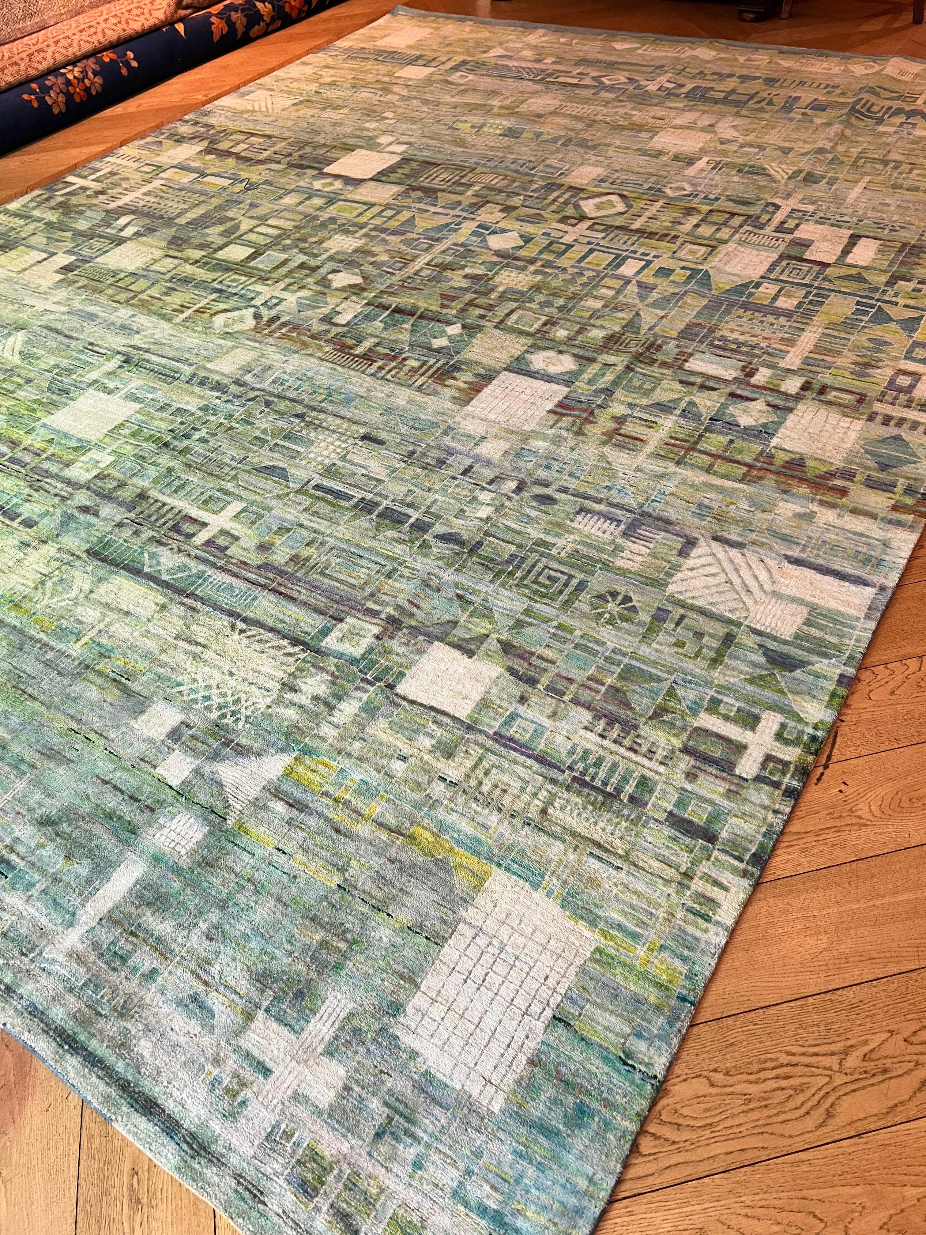 Hand-Knotted 21st Century Multicolour Green Blue White Silk Hadnmade Indian Rug, Ca 2021 For Sale