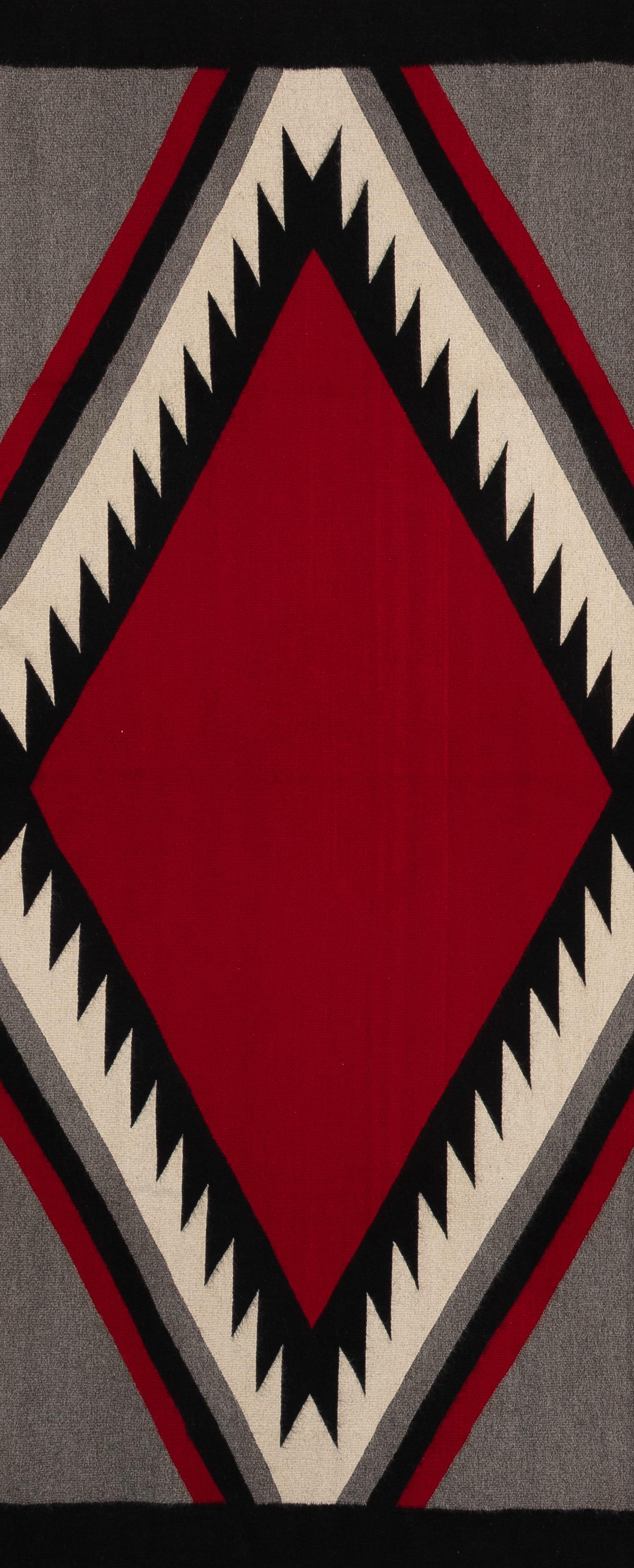 Introducing a striking blend of contemporary design and traditional craftsmanship, this modern rug seamlessly marries the rich textile heritage of Mexico with the finest wool sourced from artisanal communities. Handwoven with precision by skilled