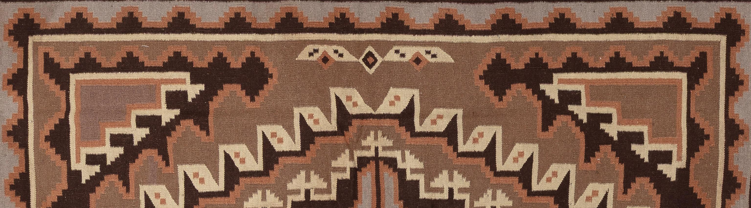 Navajo-inspirierter Teppich des 21. Jahrhunderts (Stammeskunst) im Angebot