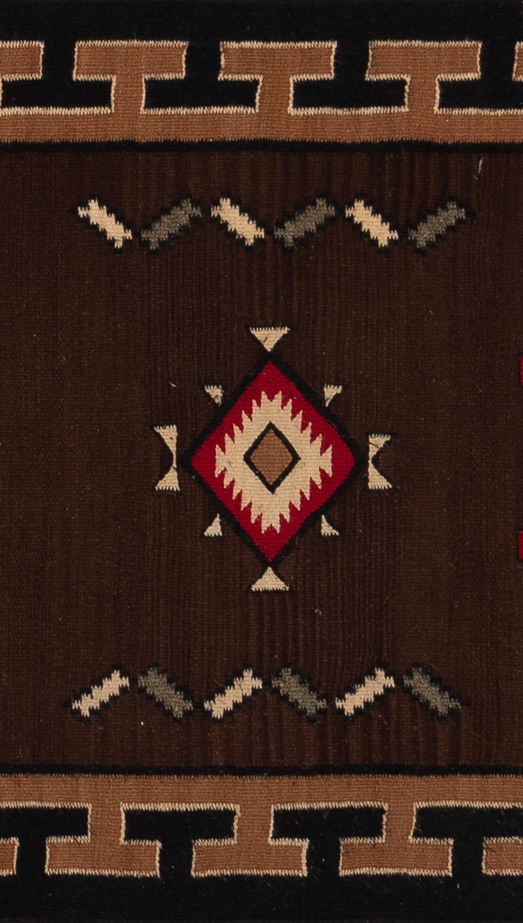 Introducing a striking blend of contemporary design and traditional craftsmanship, this modern rug seamlessly marries the rich textile heritage of Mexico with the finest wool sourced from artisanal communities. Handwoven with precision by skilled