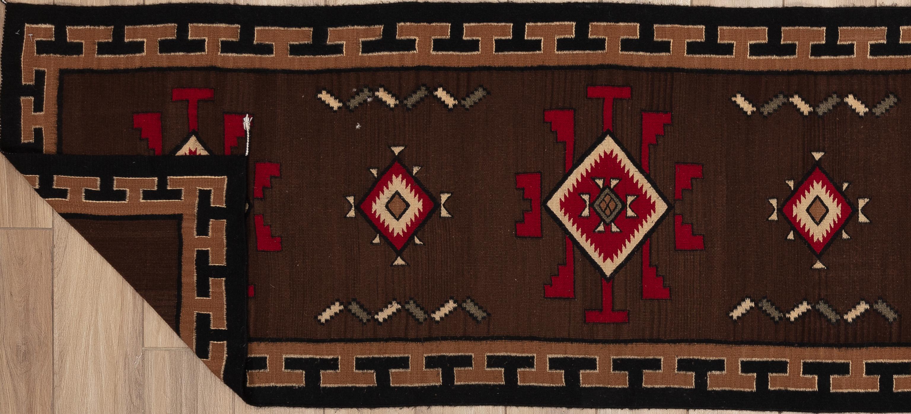 21st Century Navajo Inspired Runner (Handgewebt) im Angebot