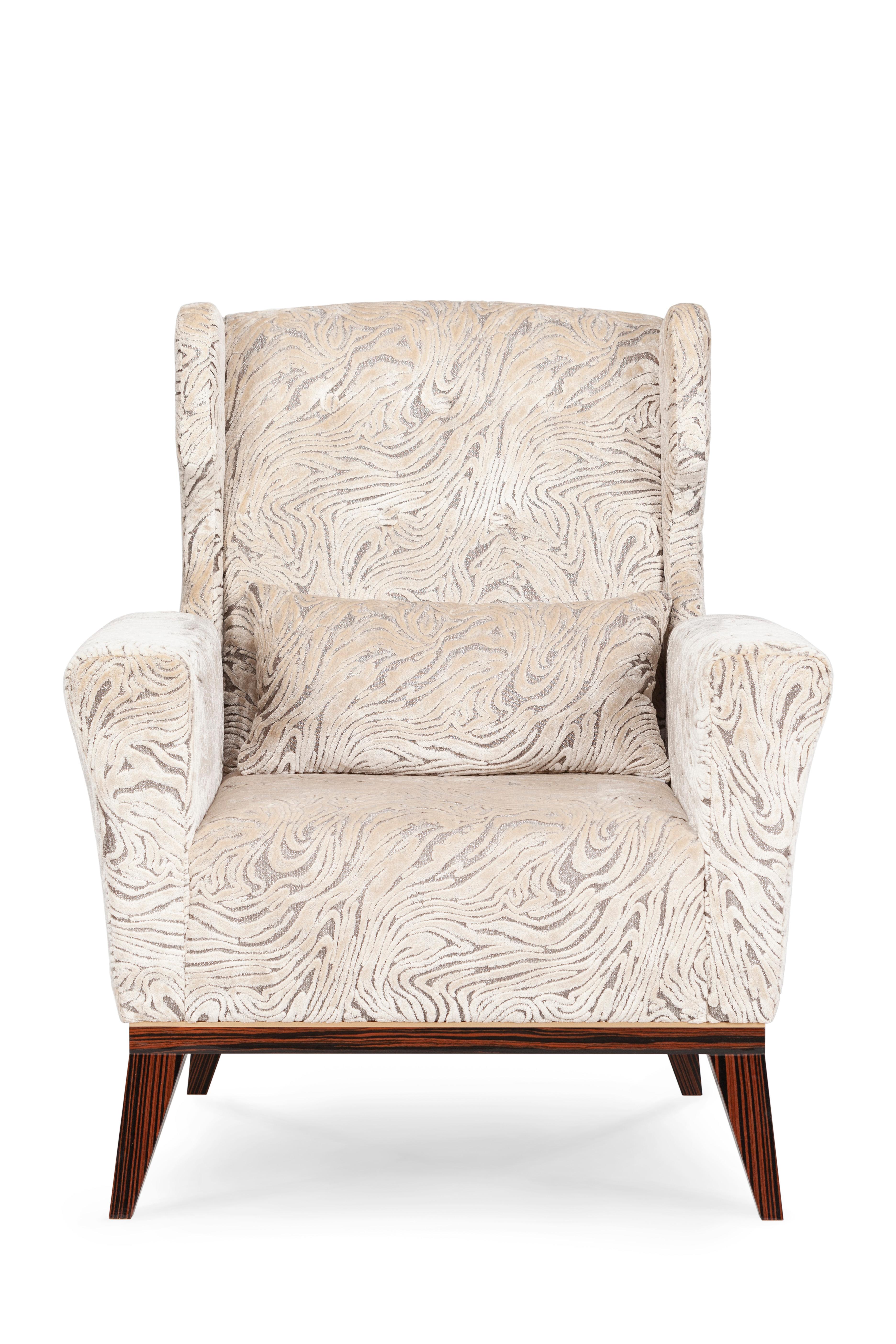 Fauteuil Genebra, Collection S, fabriqué à la main au Portugal - Europe par GF Modern.

Le fauteuil Genebra est conçu pour donner à votre salon un aspect vintage sophistiqué. Tapissé de velours beige à motif jacquard et incrusté de poudre de bronze