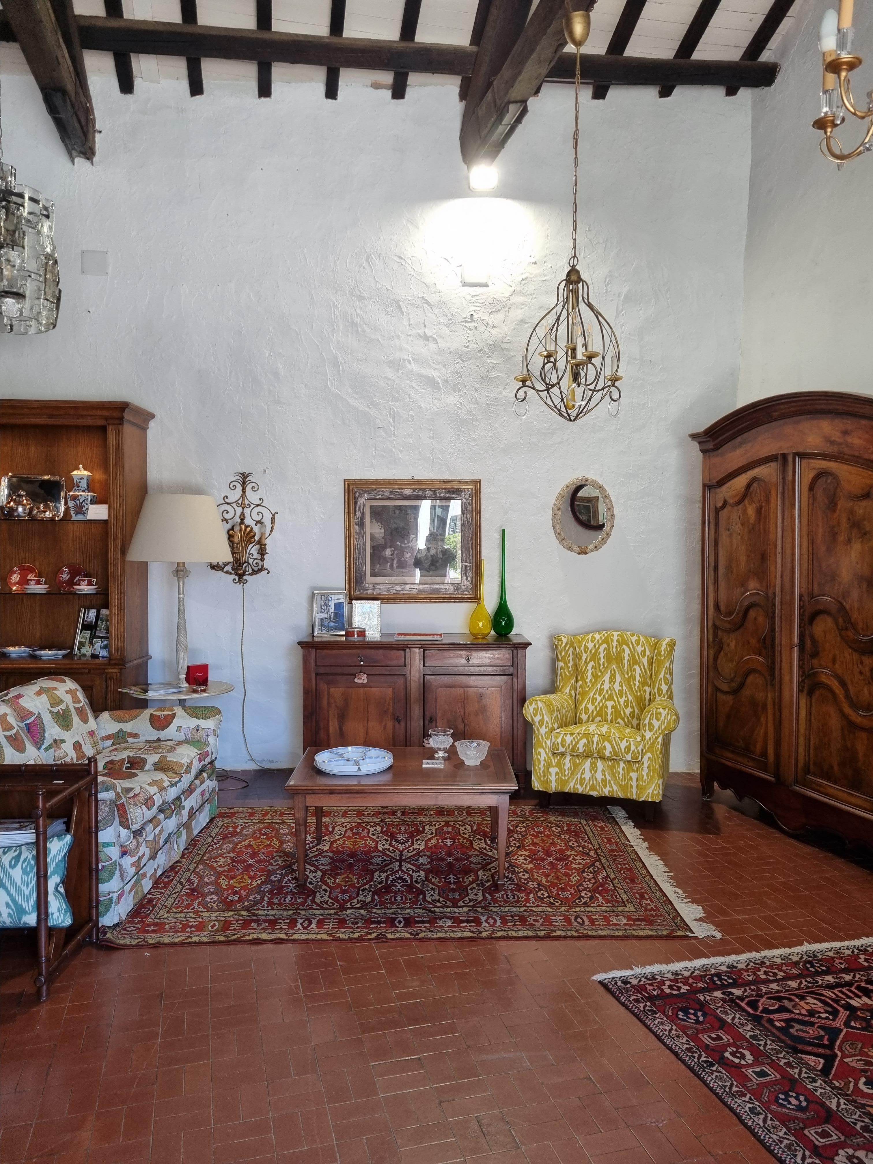 XXIe siècle et contemporain Miroir italien de style néoclassique du 21e siècle sculpté et peint à la main en vente