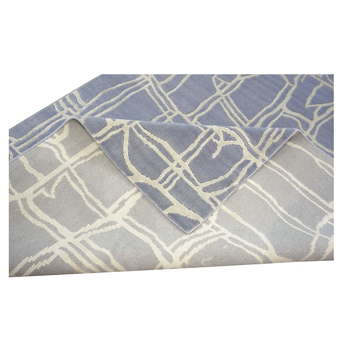 21st Century Nepalese Modern Wool & Silk 4X6 Slate Blue & Light Grey Area Rug For Sale 6