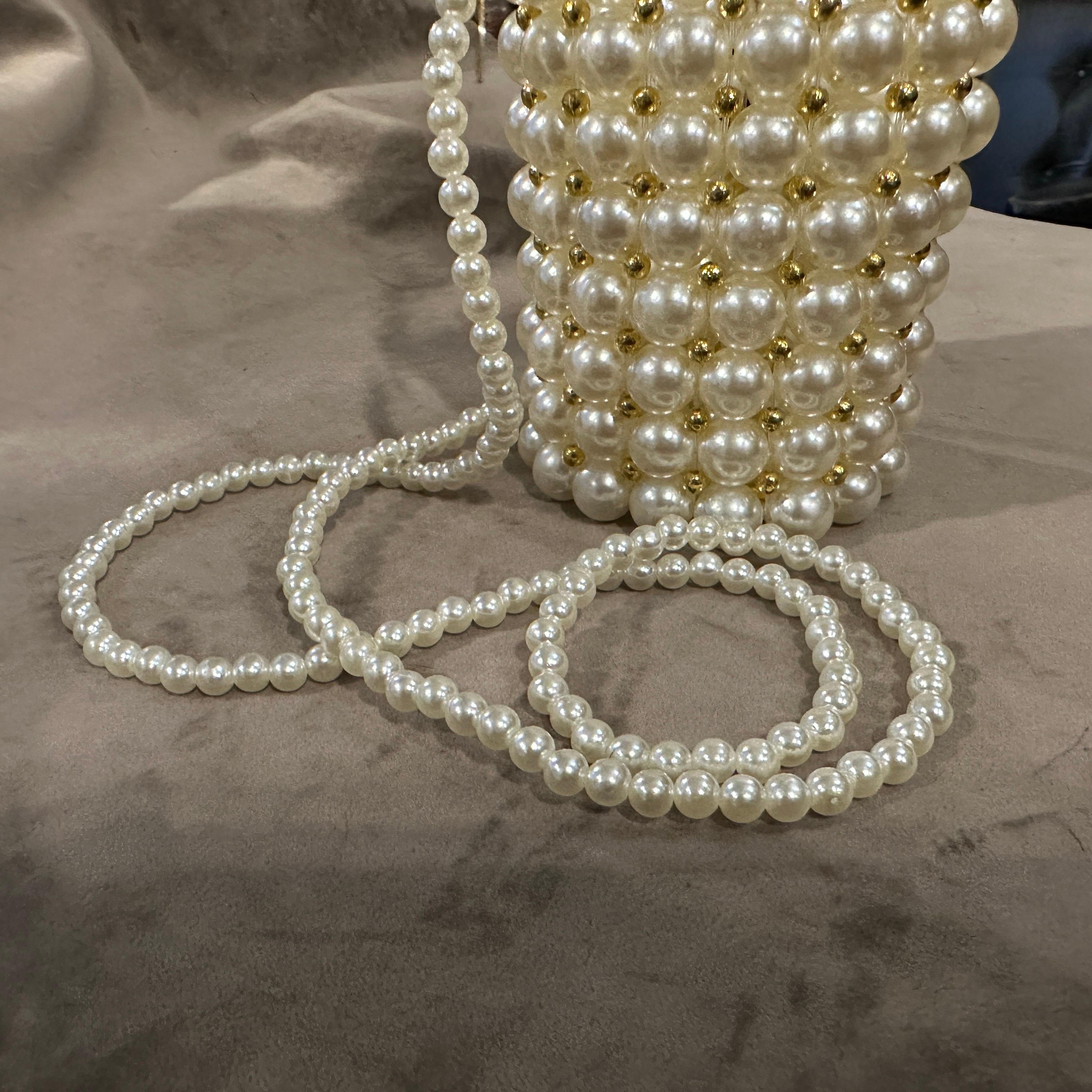 21st Century Never Used Kunstperlen und Messing Minaudière von Coppola e Toppo (Braun) im Angebot