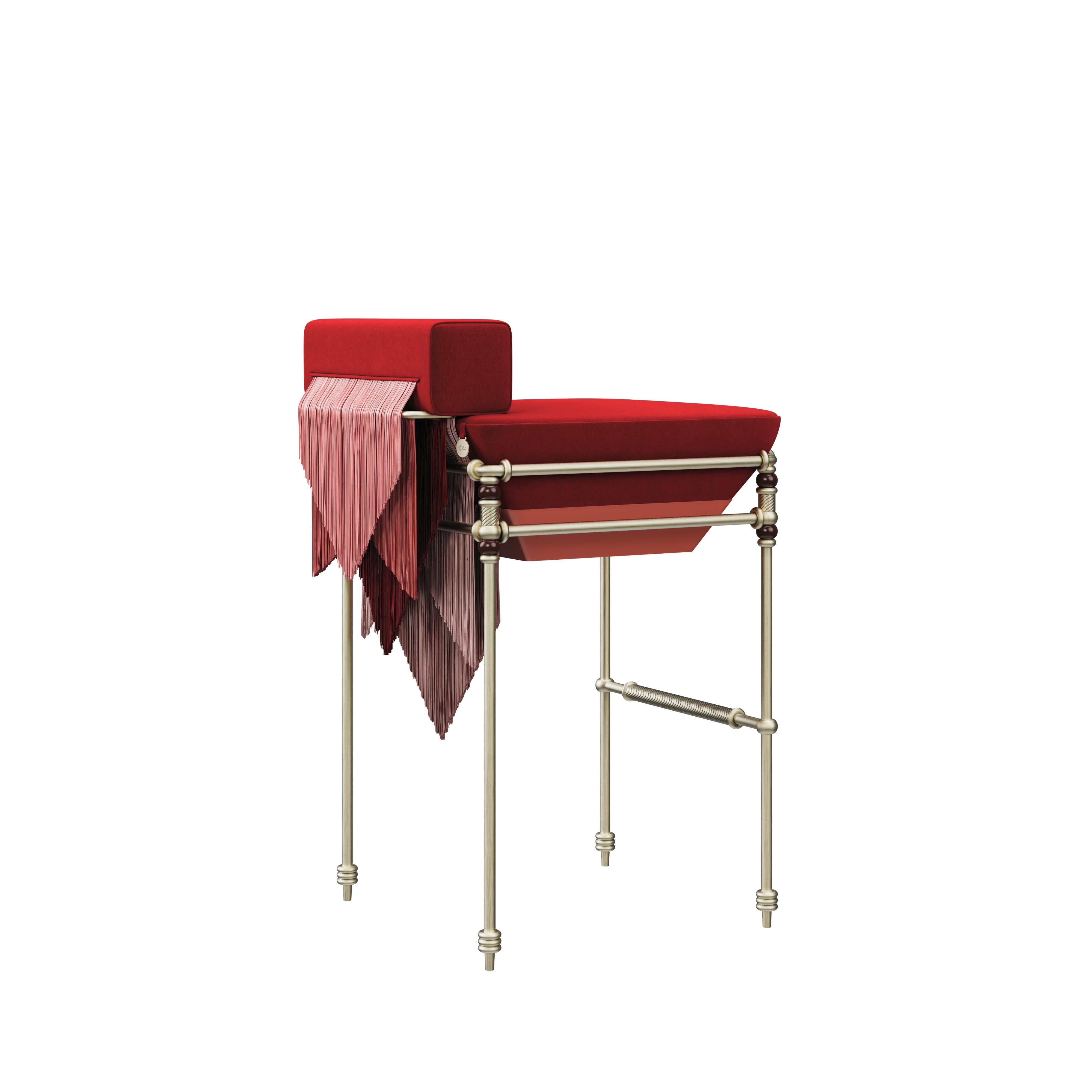 XXIe siècle et contemporain Chaise de bar du 21e siècle à franges en Seraphine fabriquée au Portugal en vente
