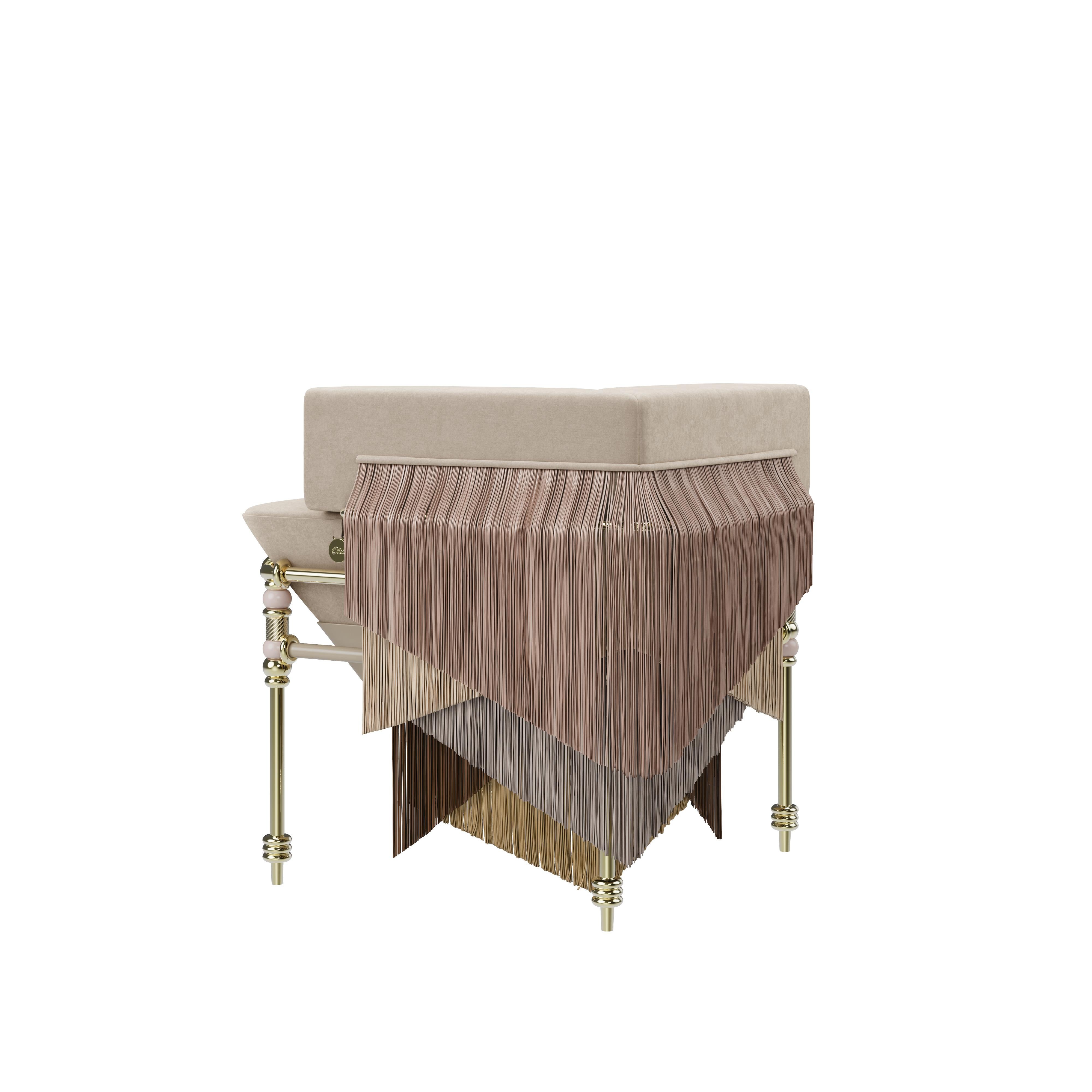 Chaise Seraphine à franges du 21e siècle fabriquée au Portugal par Ottiu en vente 2