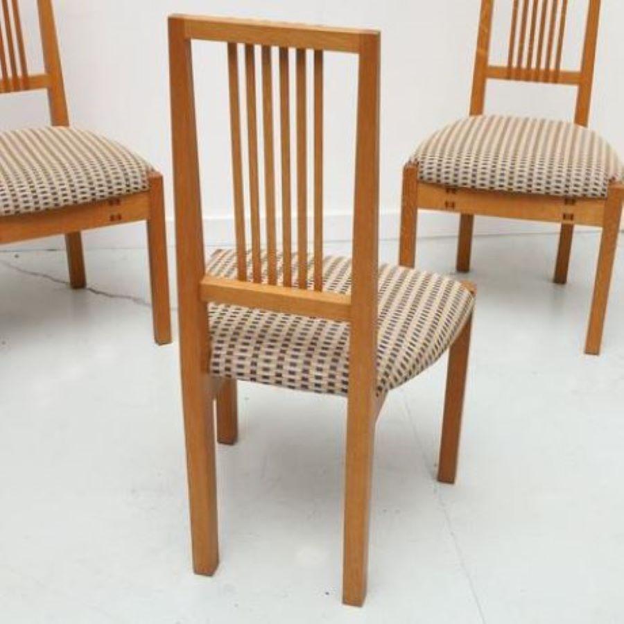 Chaises de salle à manger en bois faites sur-mesure et conçues par Noden Furniture Design, ensemble de 10 pièces Bon état - En vente à Morristown, NJ