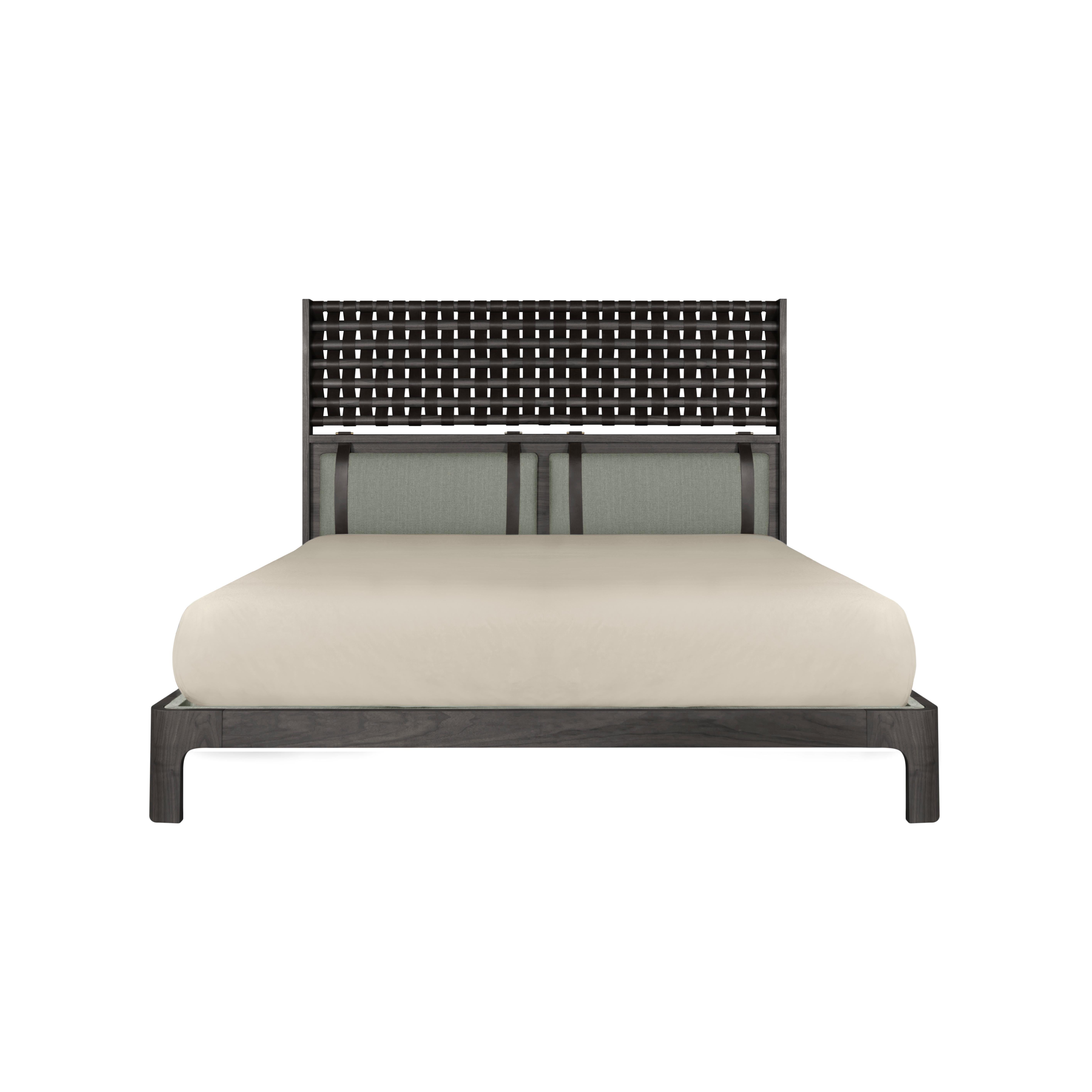Contemporary 21st Century O'Connell II Bed Wood Leather Handmade in Portugal by Wood Tailors For Sale