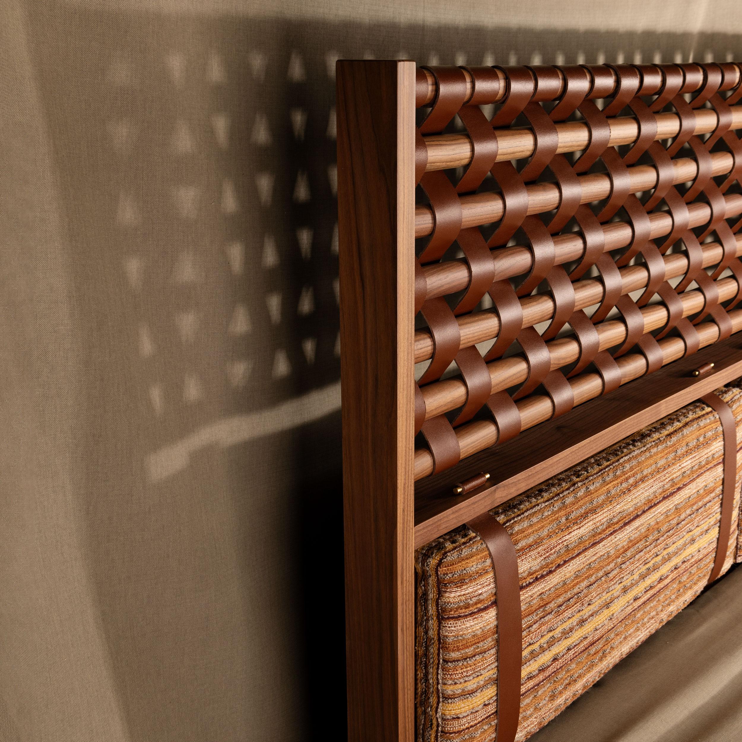 21st Century O'Connell II Bed Wood Leather Handmade in Portugal by Wood Tailors For Sale 2