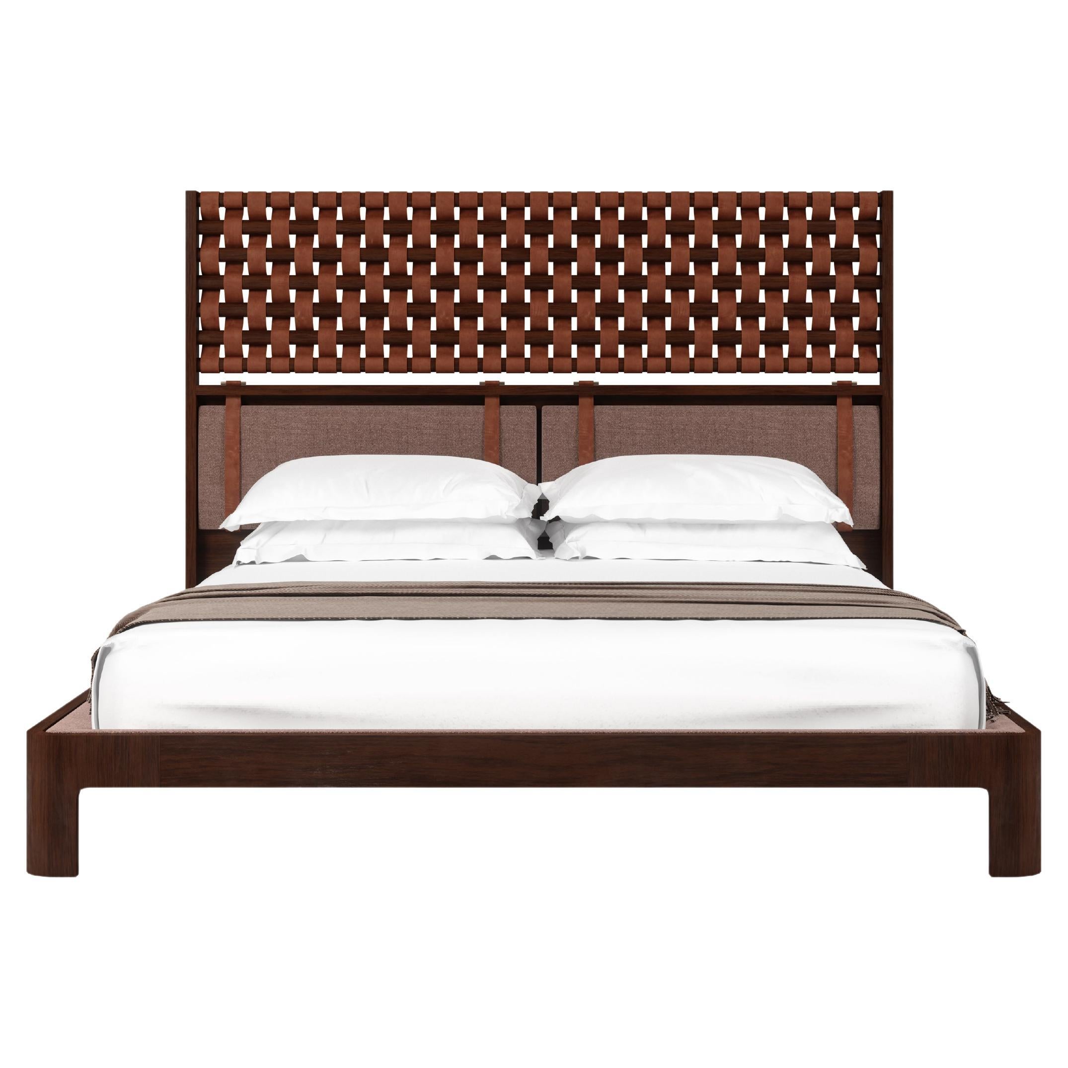 O'Connell II Bett aus Messing und Holz mit Holzbezug, 21. Jahrhundert