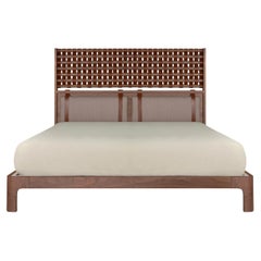 Letto O'Connell II del 21° secolo in legno e pelle fatto a mano in Portogallo dai sarti Wood