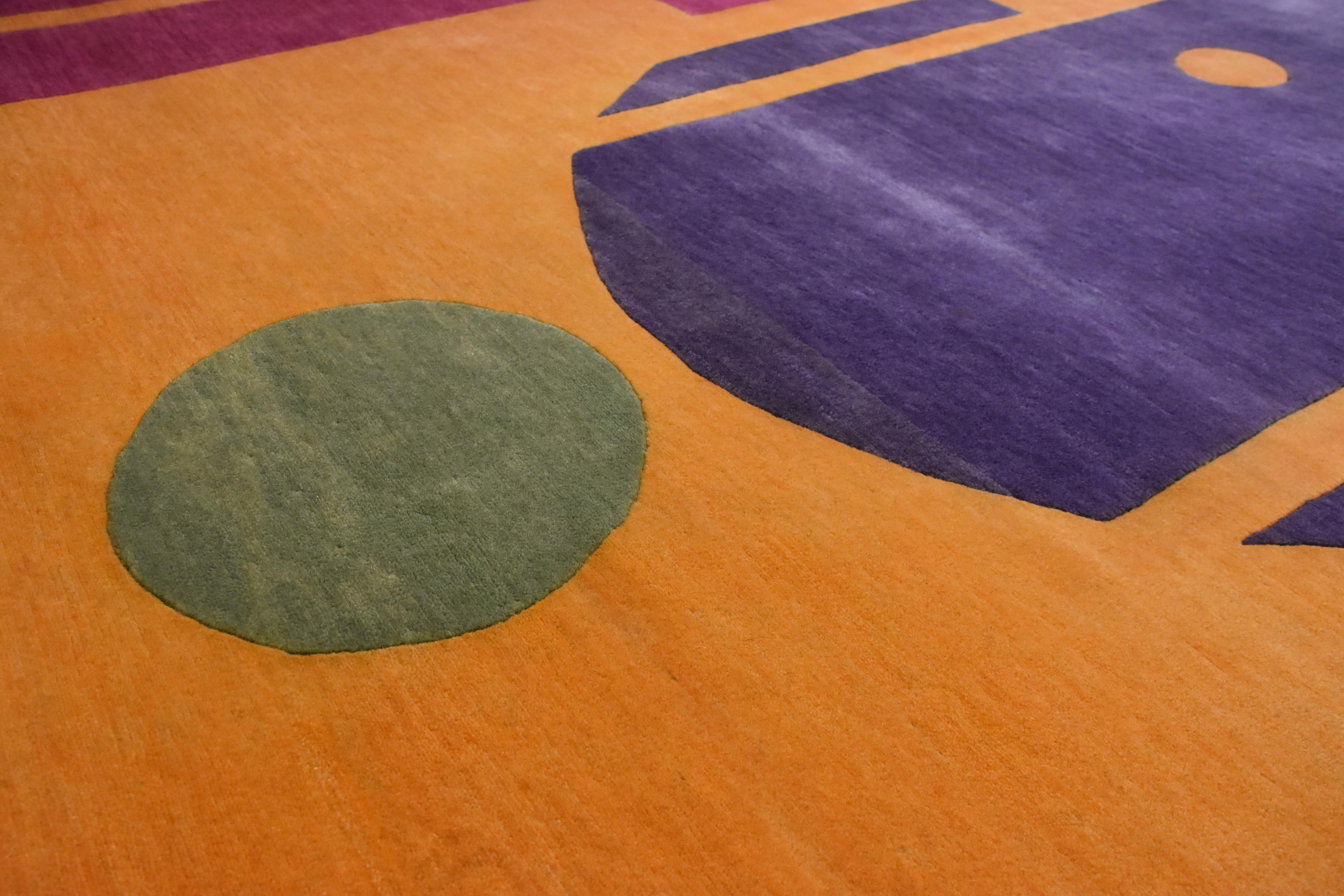 21ème siècle - Art de Mauro Lovi - Designer italienne Olivia Toscani - Orange Violet - Rose Neuf - En vente à Firenze, IT