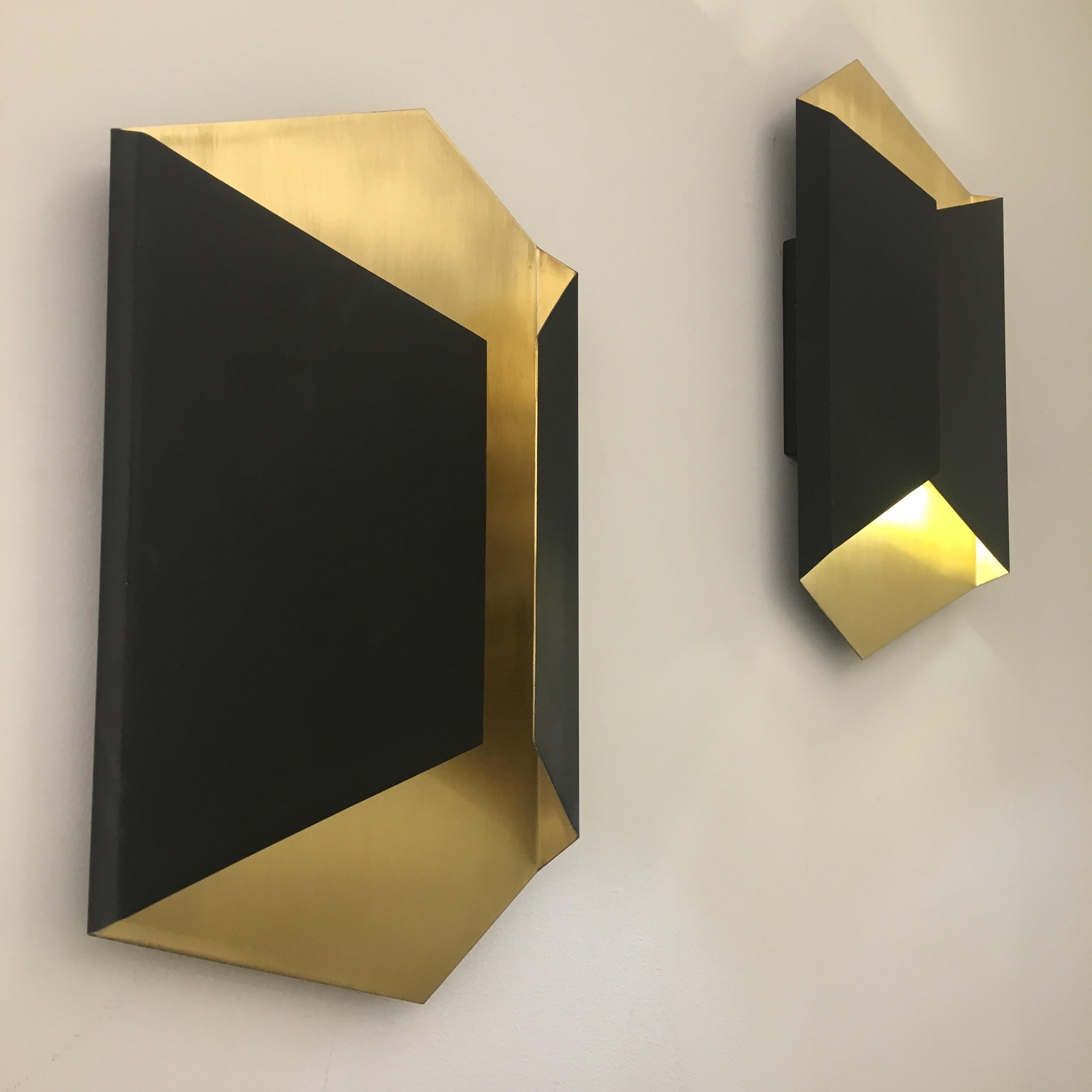 Mid-Century Modern Origami Sconce, Brushed Brass and Matt black lacquered, Handcrafted by Duistt  For Sale