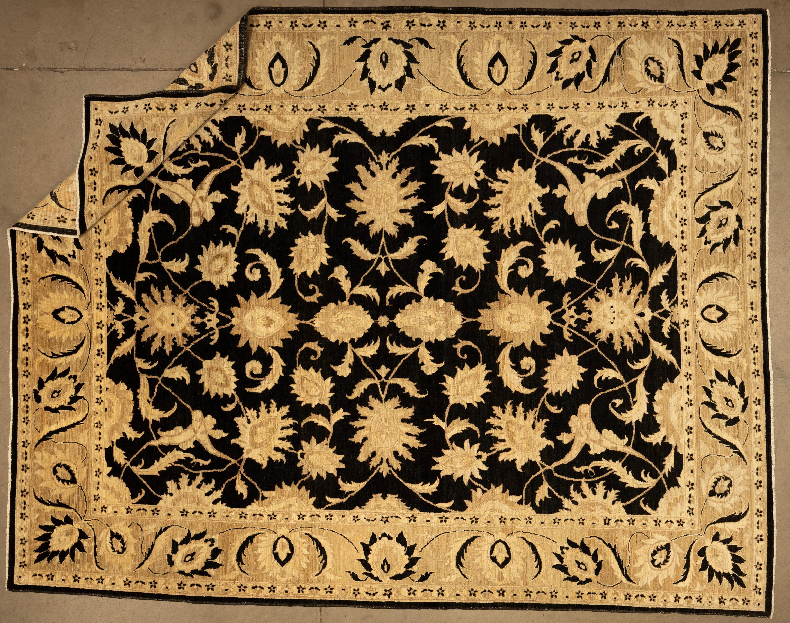 Hand-Woven 21st Century Oushak For Sale