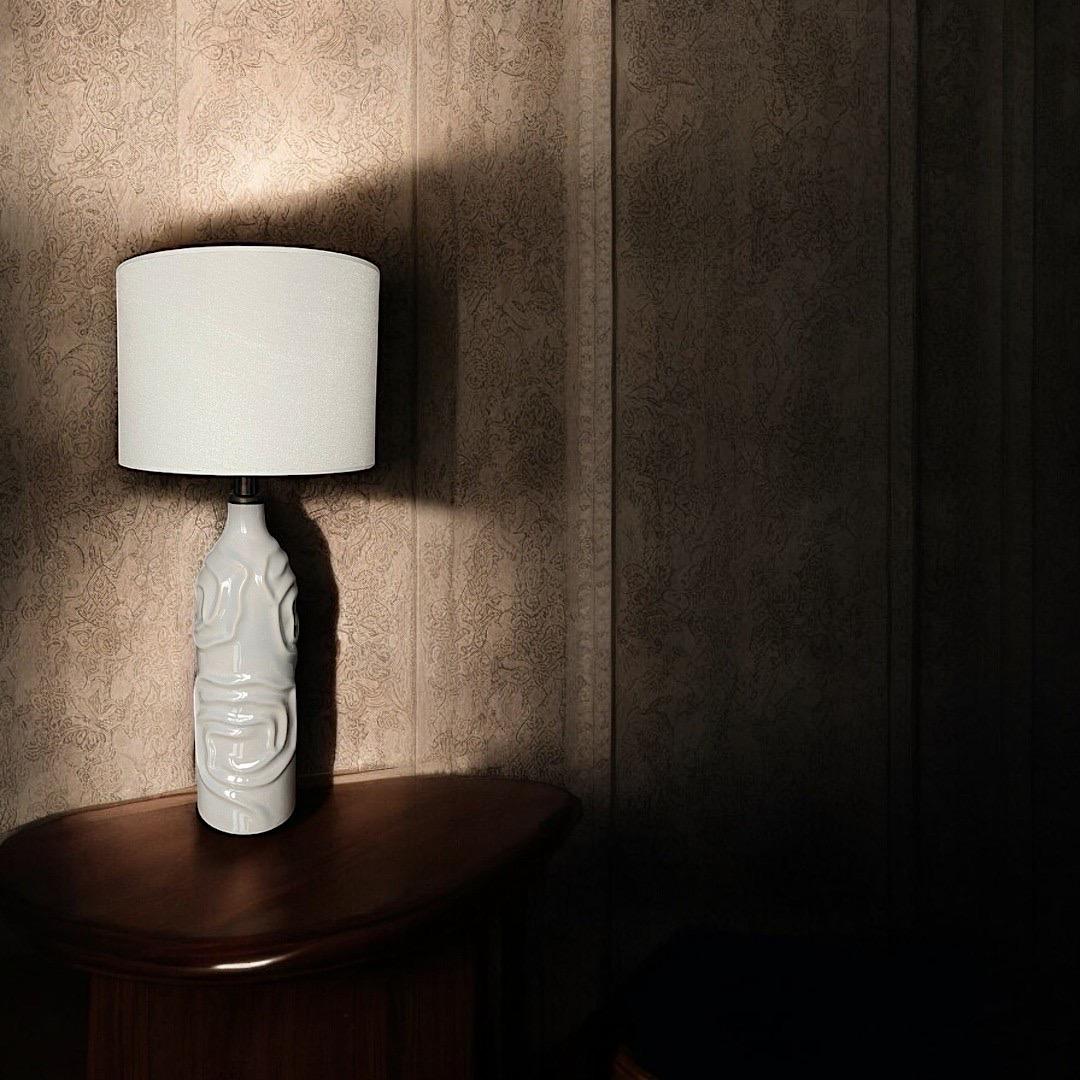Turkish 21st Century Oyster Shell Lamp by Busra Ozdemir - Modern, Ceramic For Sale