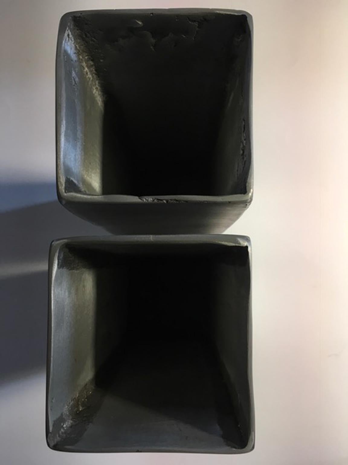 Afrika, organisches modernes Paar Vasen aus gegossenem Wachsausguss-Aluminium im Angebot 12