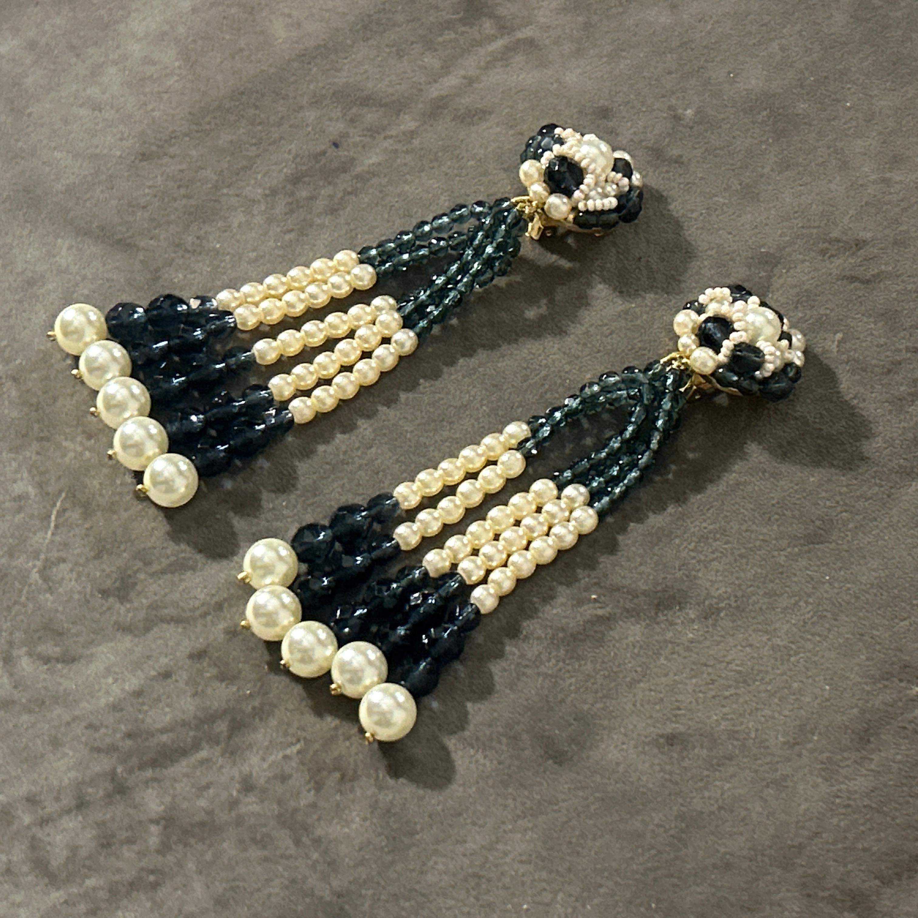 Women's 21st Century Pair of Coppola e Toppo Black and White Crystal Chandelier Earrings For Sale
