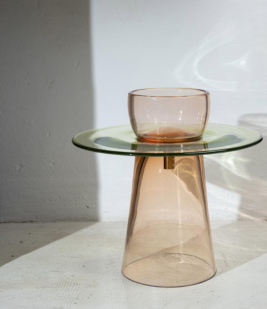 21. Jahrhundert Paritzki&Liani Niedriger Tisch Rosé-grün-rosé Murano Glas (Moderne) im Angebot