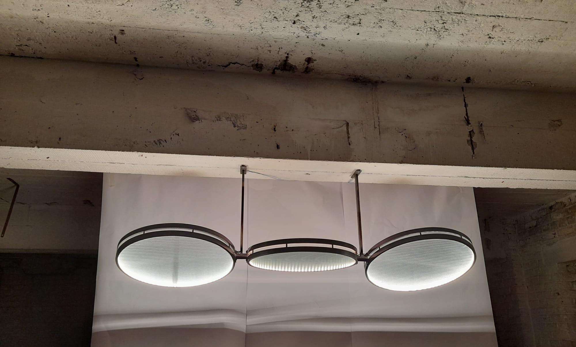 Colgante Siglo XXI Latón Bronceado, Cristal Estriado en venta 5