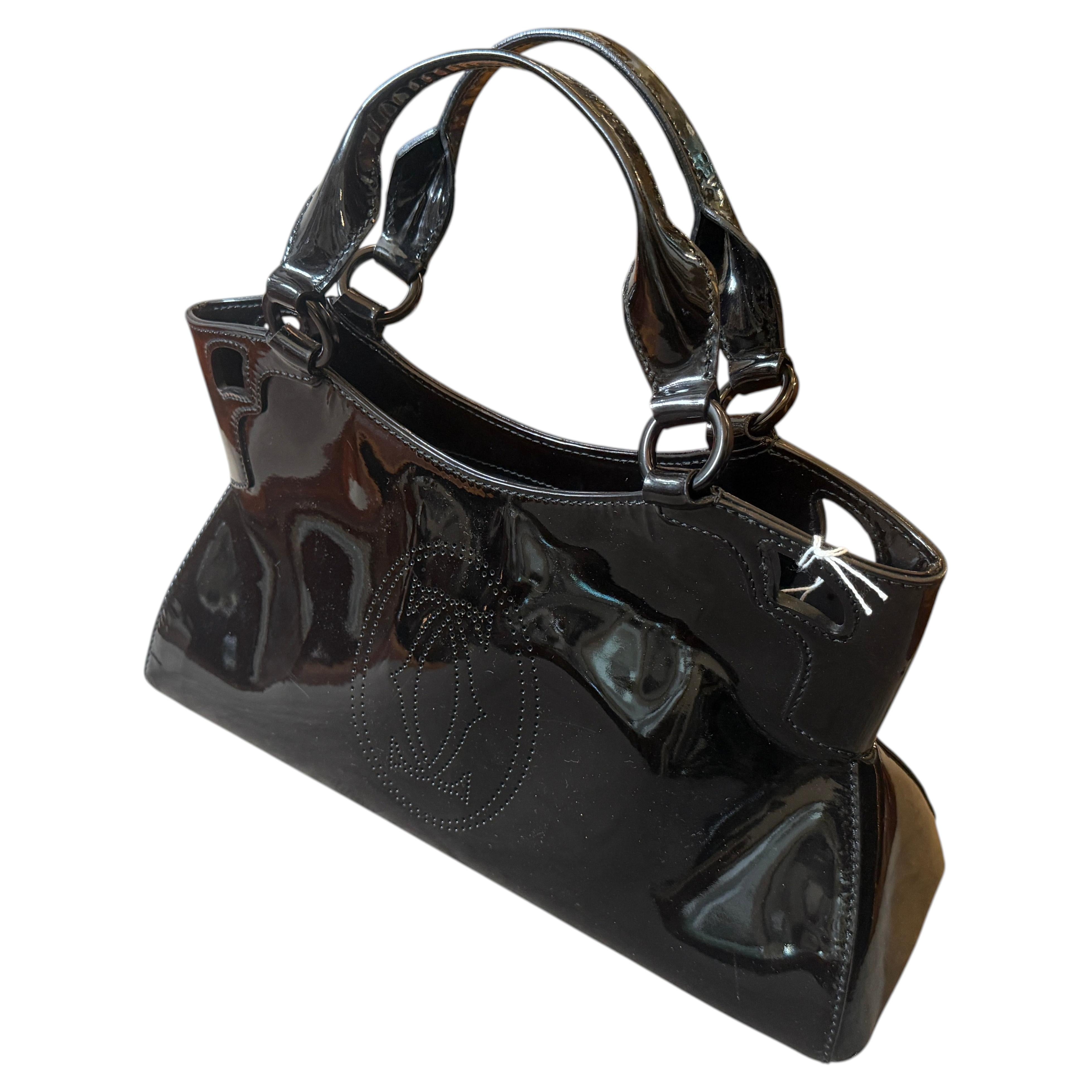 21e siècle Sac à main en cuir noir verni en parfait état de Cartier en vente