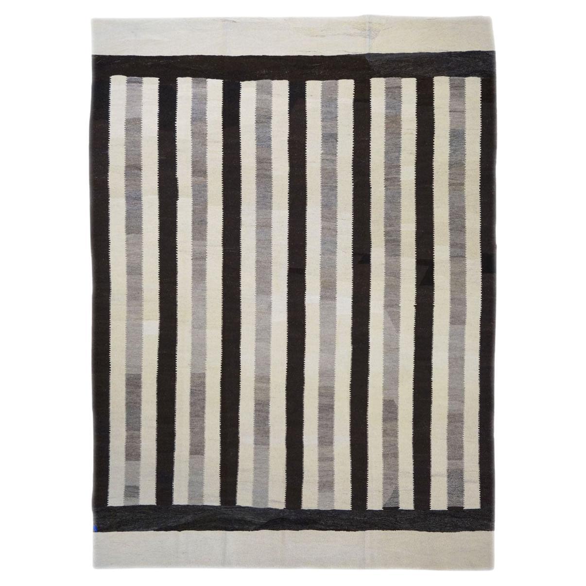 Persischer Flachgewebter Safari-Kelim des 21. Jahrhunderts, 8x11 Elfenbein & Braun, handgefertigter Teppich