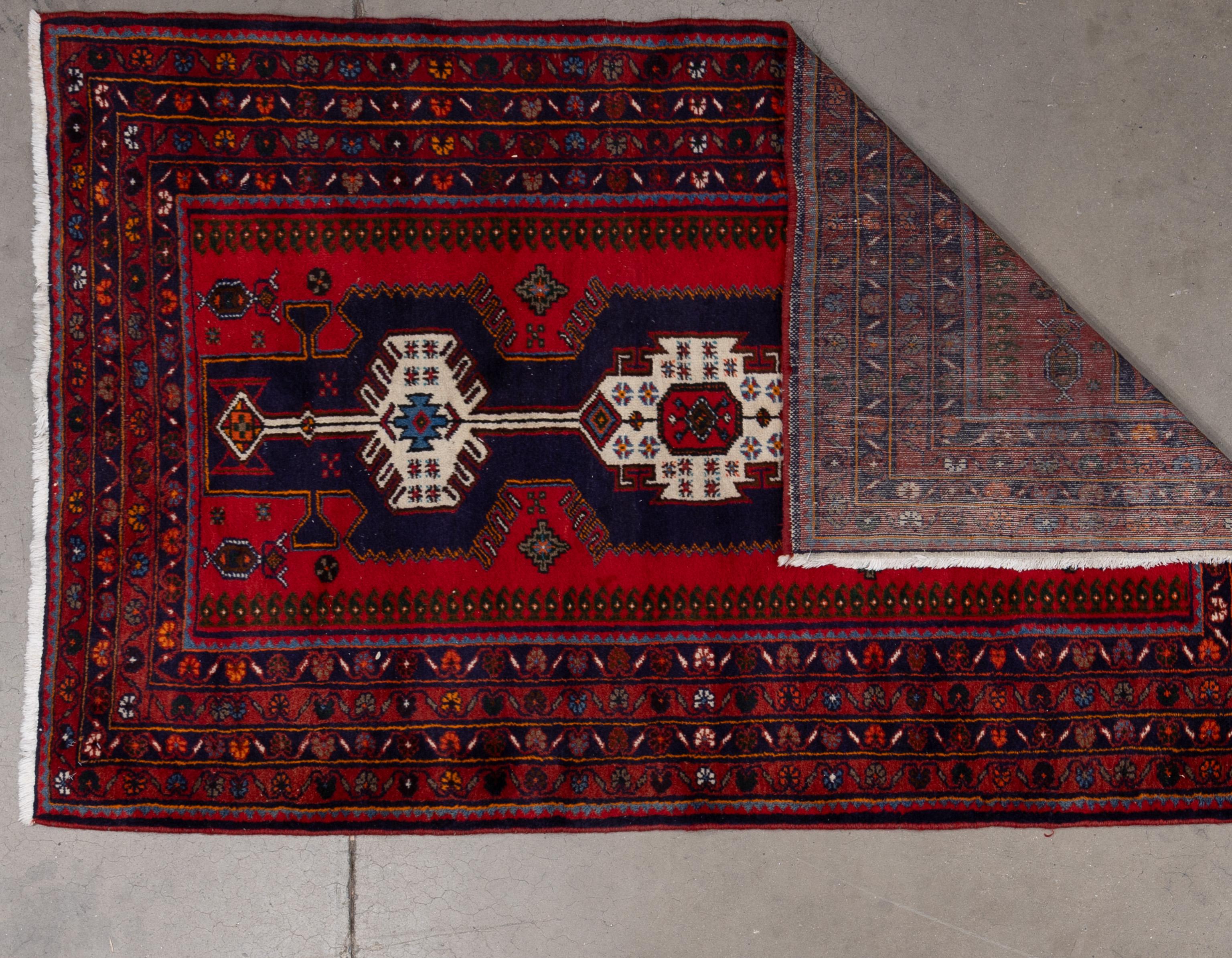 Tissé à la main Hamadan persan du 21e siècle en vente