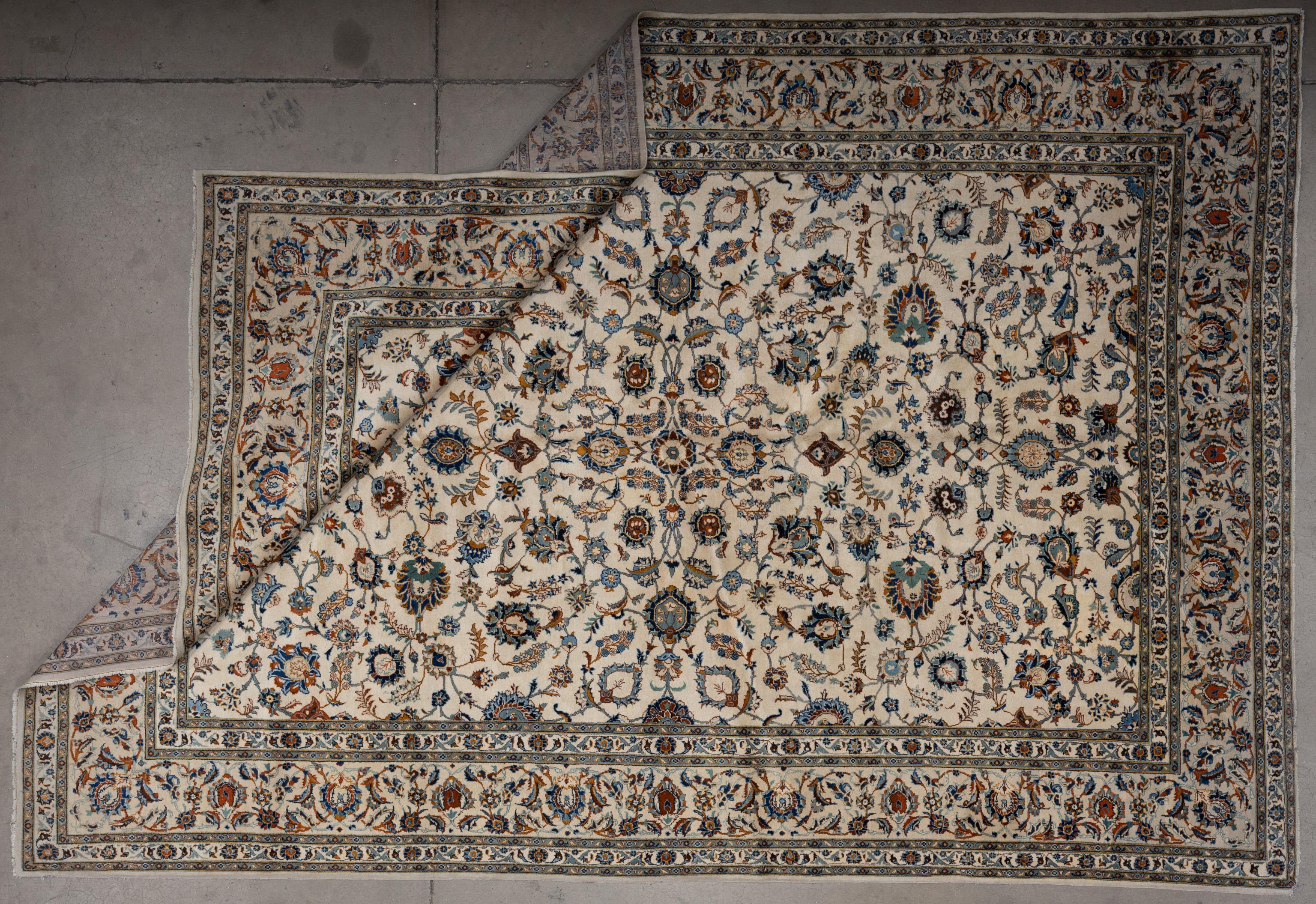 Tissé à la main Le Kashan persan du 21e siècle en vente