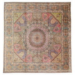 Tappeto persiano Quom Square oversize del 21° secolo
