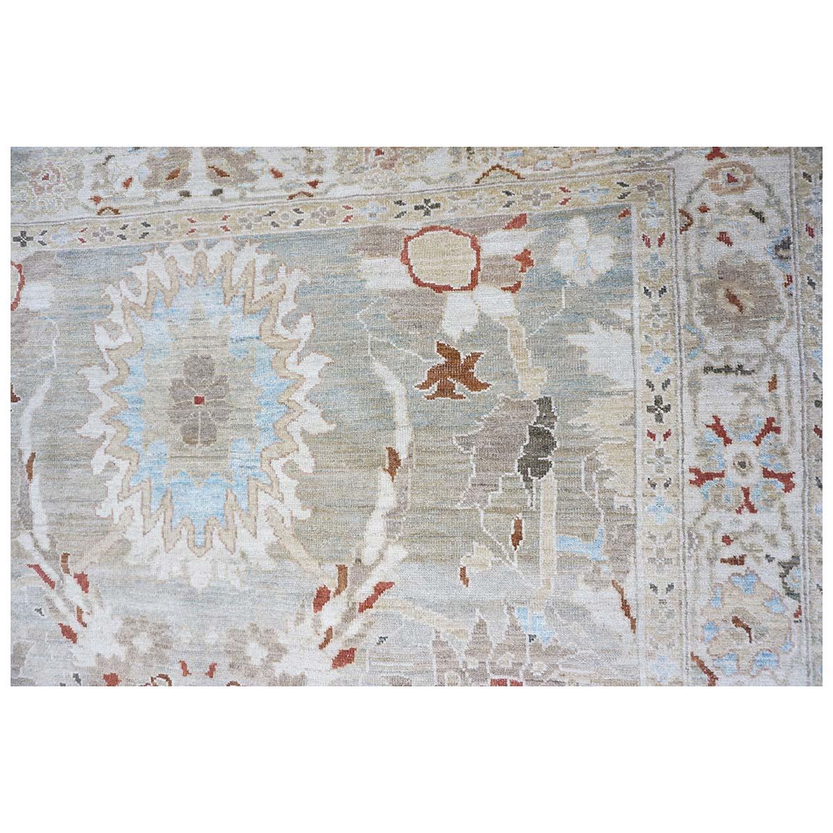 21st Century Persian Sultanabad 8x8 Square Tan, Blue, & Ivory Handmade Area Rug In Excellent Condition For Sale In Houston, TX