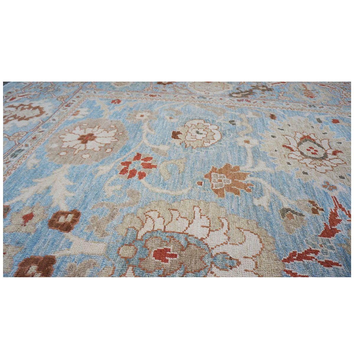 Laine Tapis persan Sultanabad du 21e siècle 9x12 bleu, ivoire et brun clair fait à la main en vente