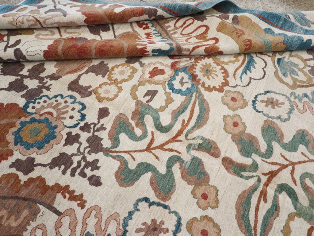 Laine Tapis moderne persan Tabriz du 21e siècle en vente