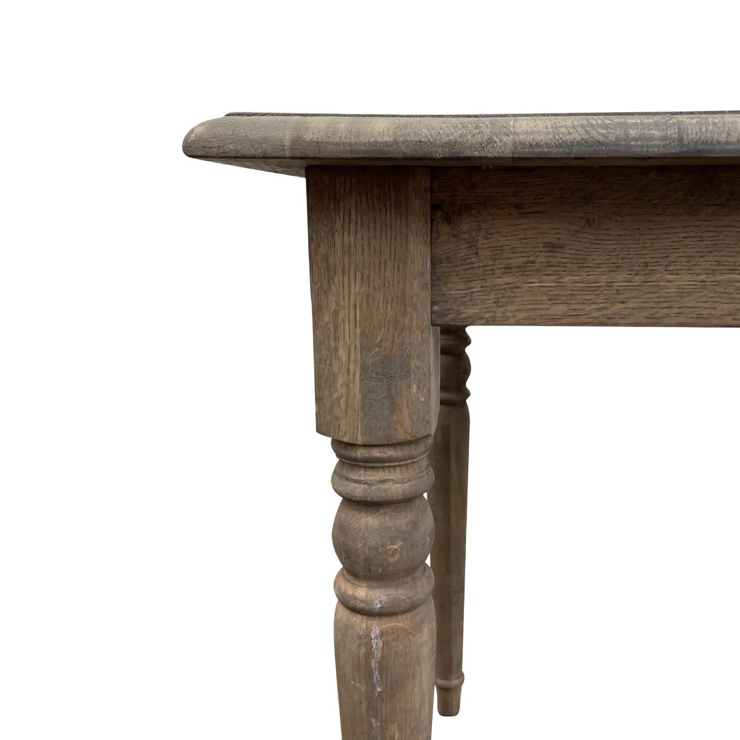 21st Century Petite French Pinewood Side Table For Sale 1