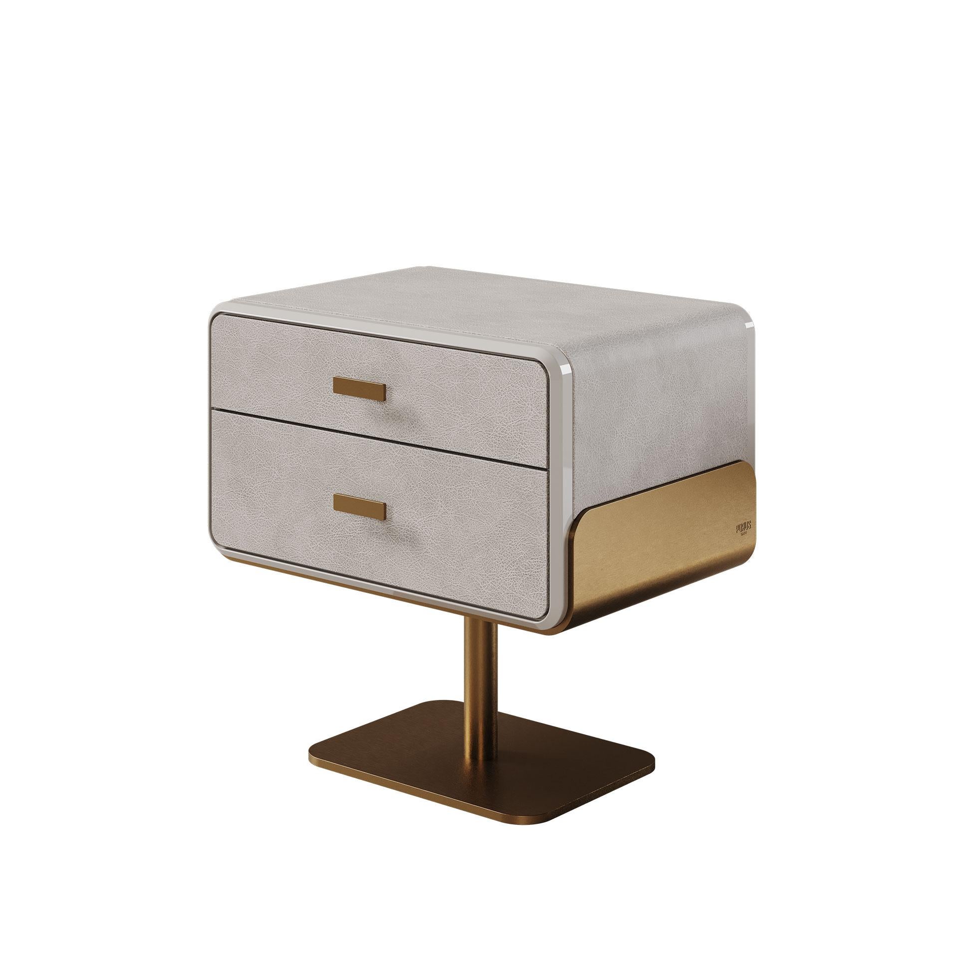 21st Century Phoenix Nightstand Lacquered Wood Brass In New Condition For Sale In RIO TINTO, PT