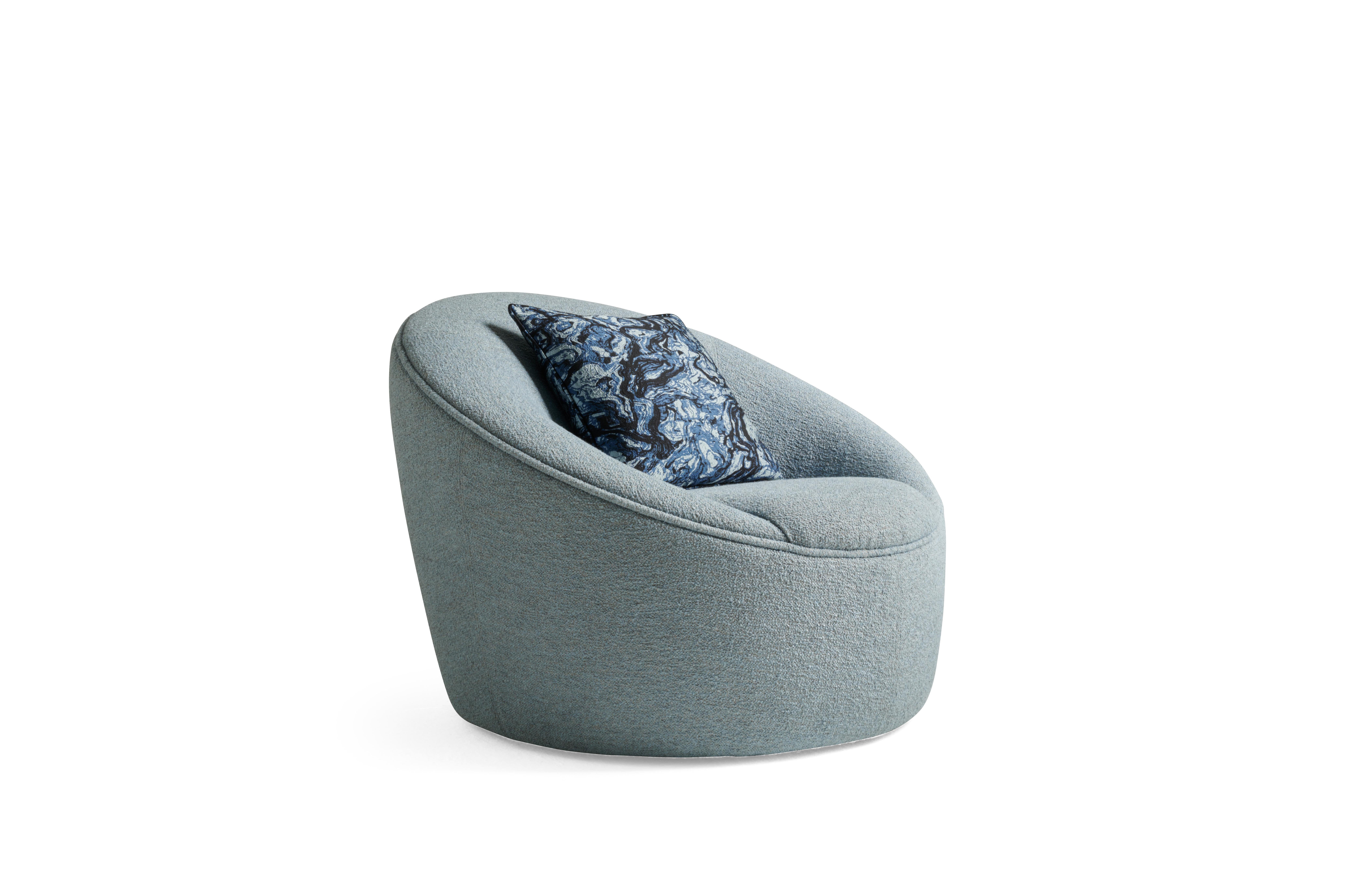 Italian 21st Century Piccadilly Armchair in Bouclè Fabric by Gianfranco Ferré Home For Sale