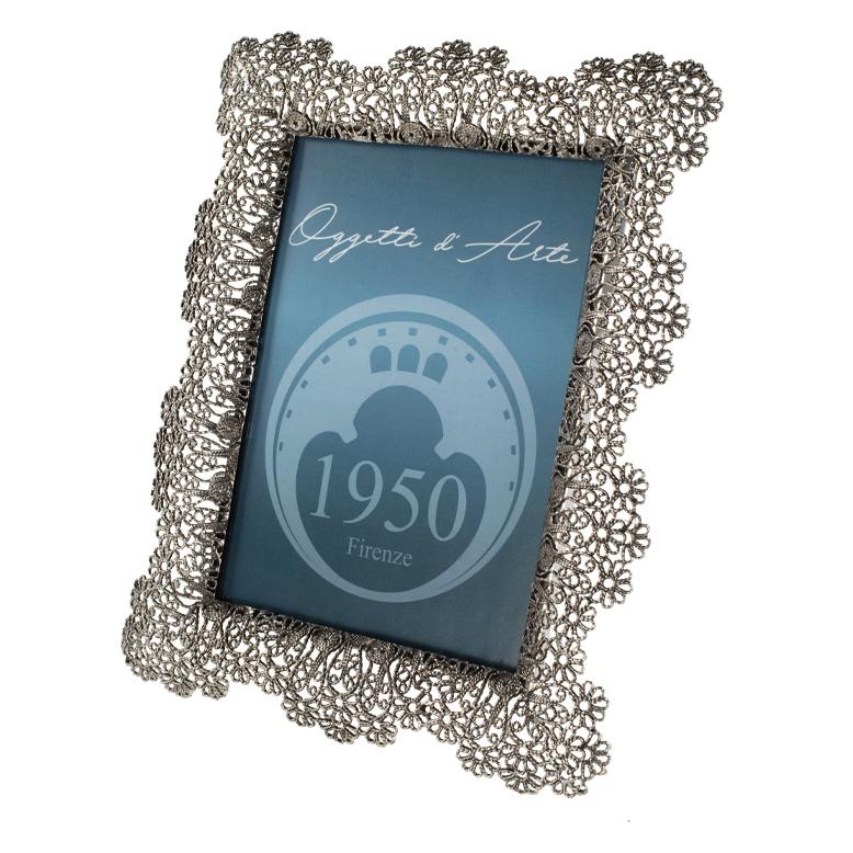 Italian 21st century  picture frame  in lost wax casting  bronze silvered For Sale