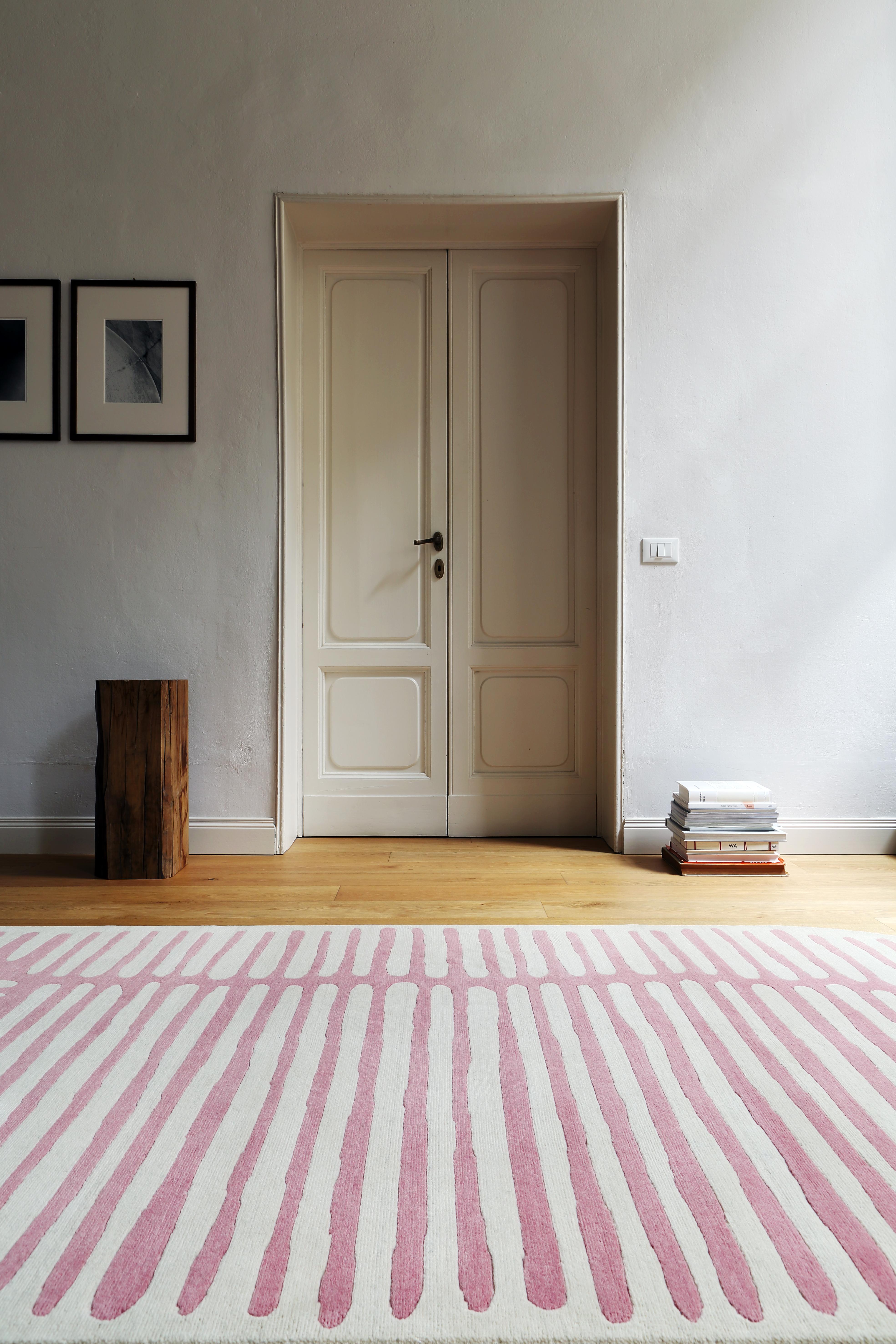 Hand-Knotted 21st Century Pink & White Room with View Italian Design but Nepal Wool Rug, 2019 For Sale