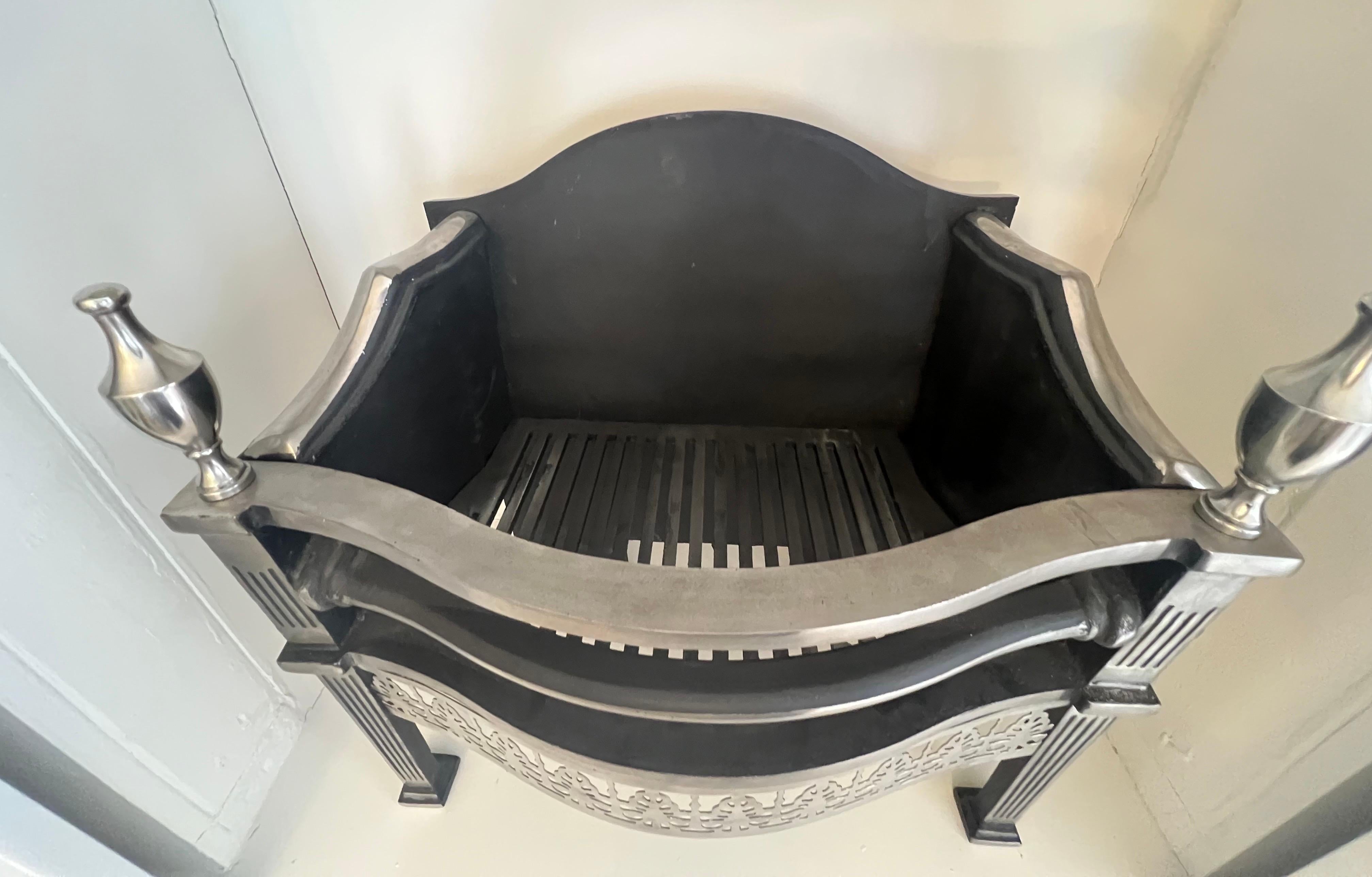 21st Century Polished Cast Iron Fireplace Basket In Excellent Condition For Sale In London, GB