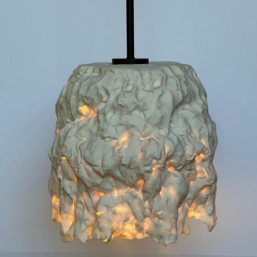XXI secolo e contemporaneo Lampada a sospensione in porcellana del XXI secolo di Charles Burleigh in vendita