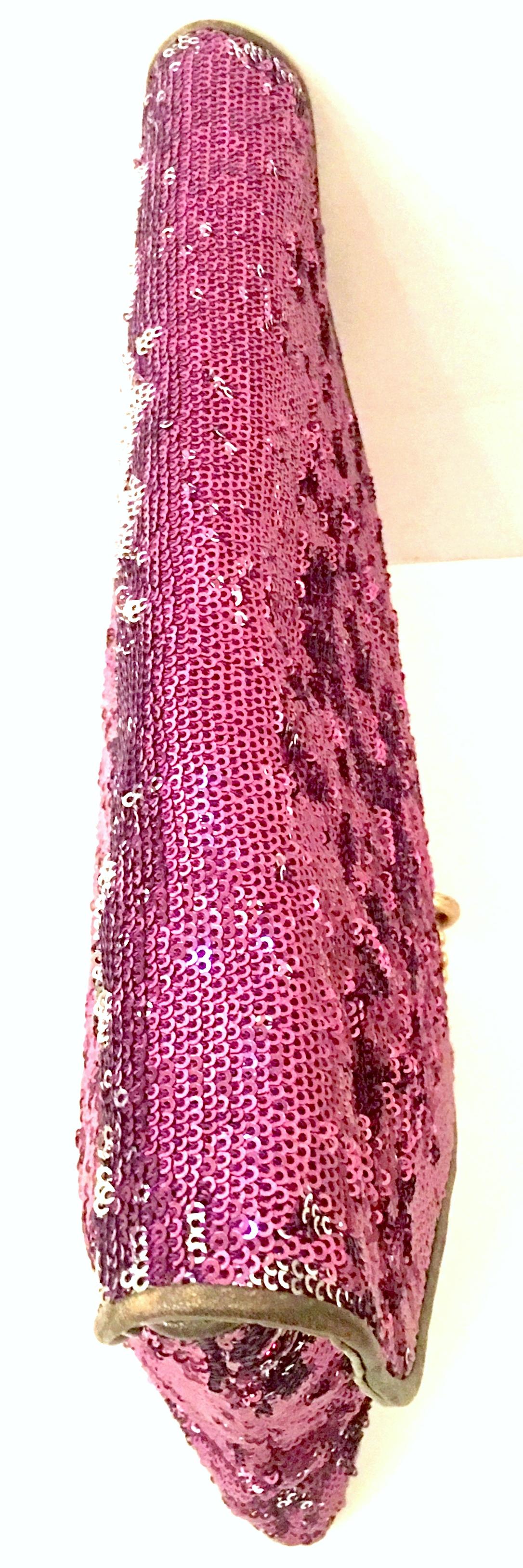 21st Century Reverse Sequin & Leather Envelope Clutch Handbag By, Alexis Hudson In Excellent Condition In West Palm Beach, FL