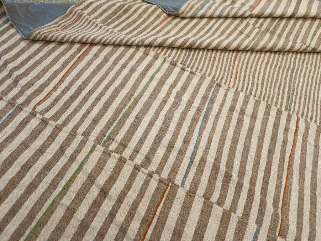 21st Century Rustic Handmade Turkish Flatweave Kilim Oversize Carpet For Sale 2