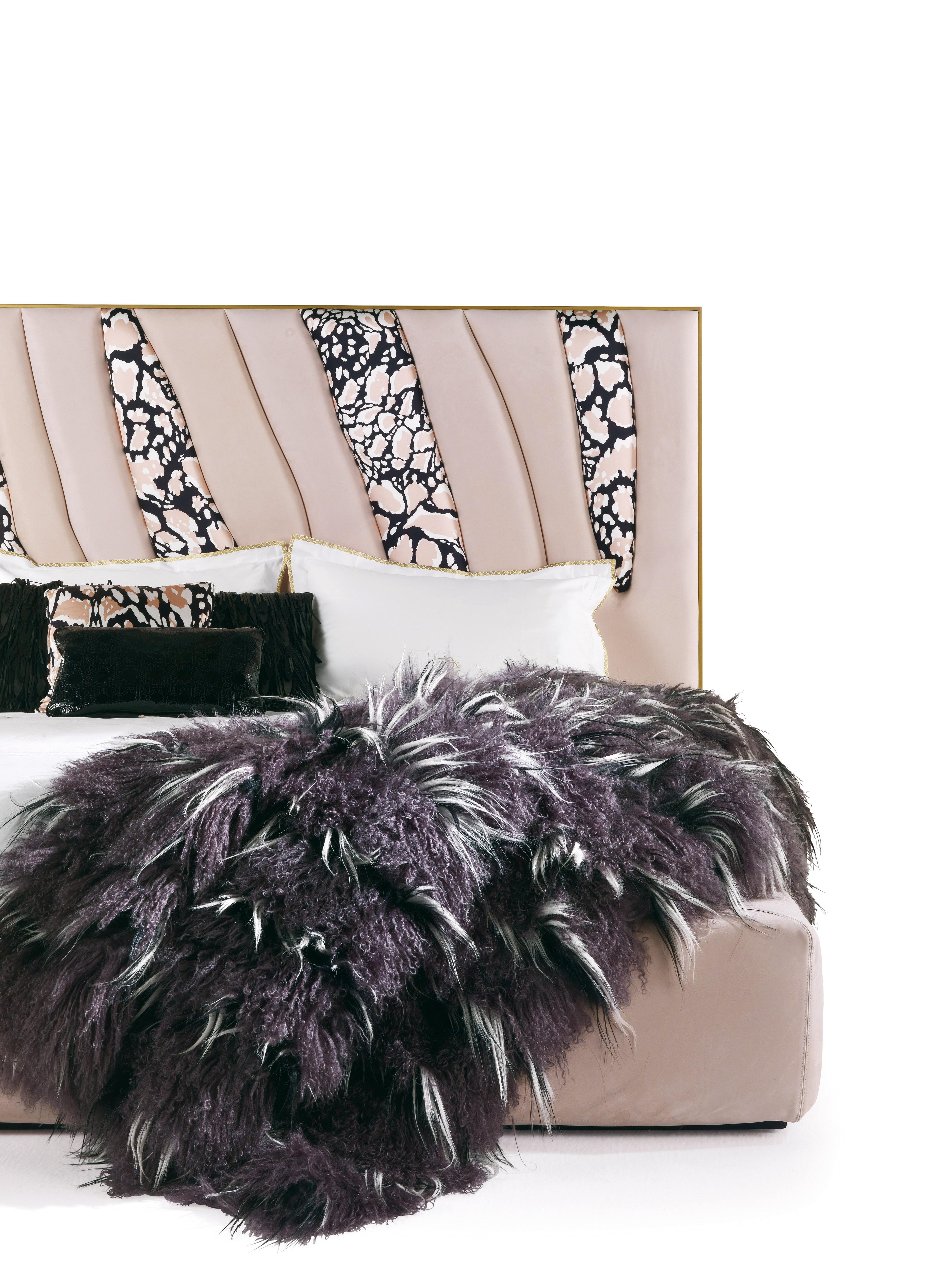 Sahara4 Bett aus Stoff und Leder des 21. Jahrhunderts von Roberto Cavalli Home Interiors (Moderne) im Angebot