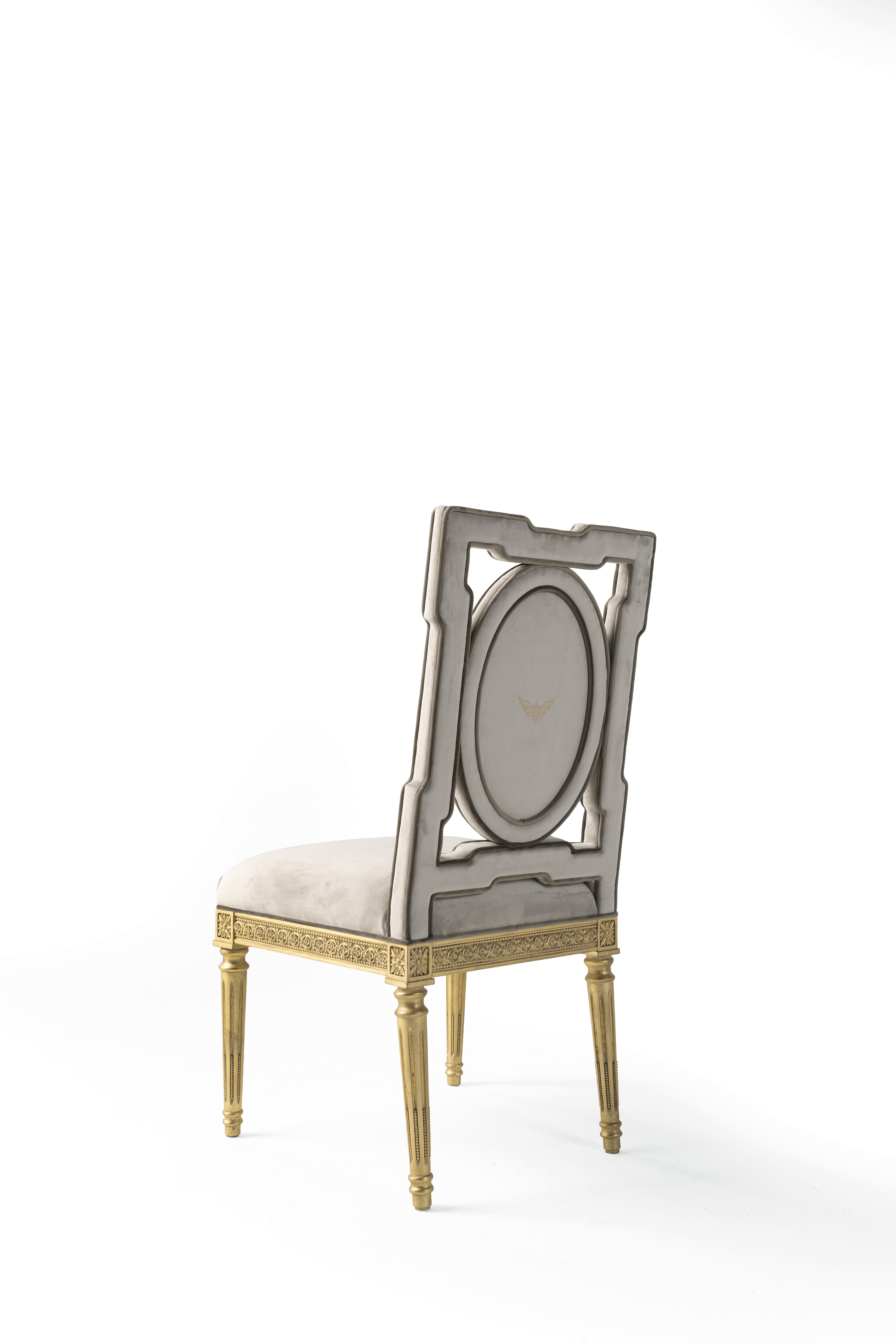 Italian 21st Century Satin Chair in Hand-carved Wood and Fabric in Style of Louis XVI For Sale