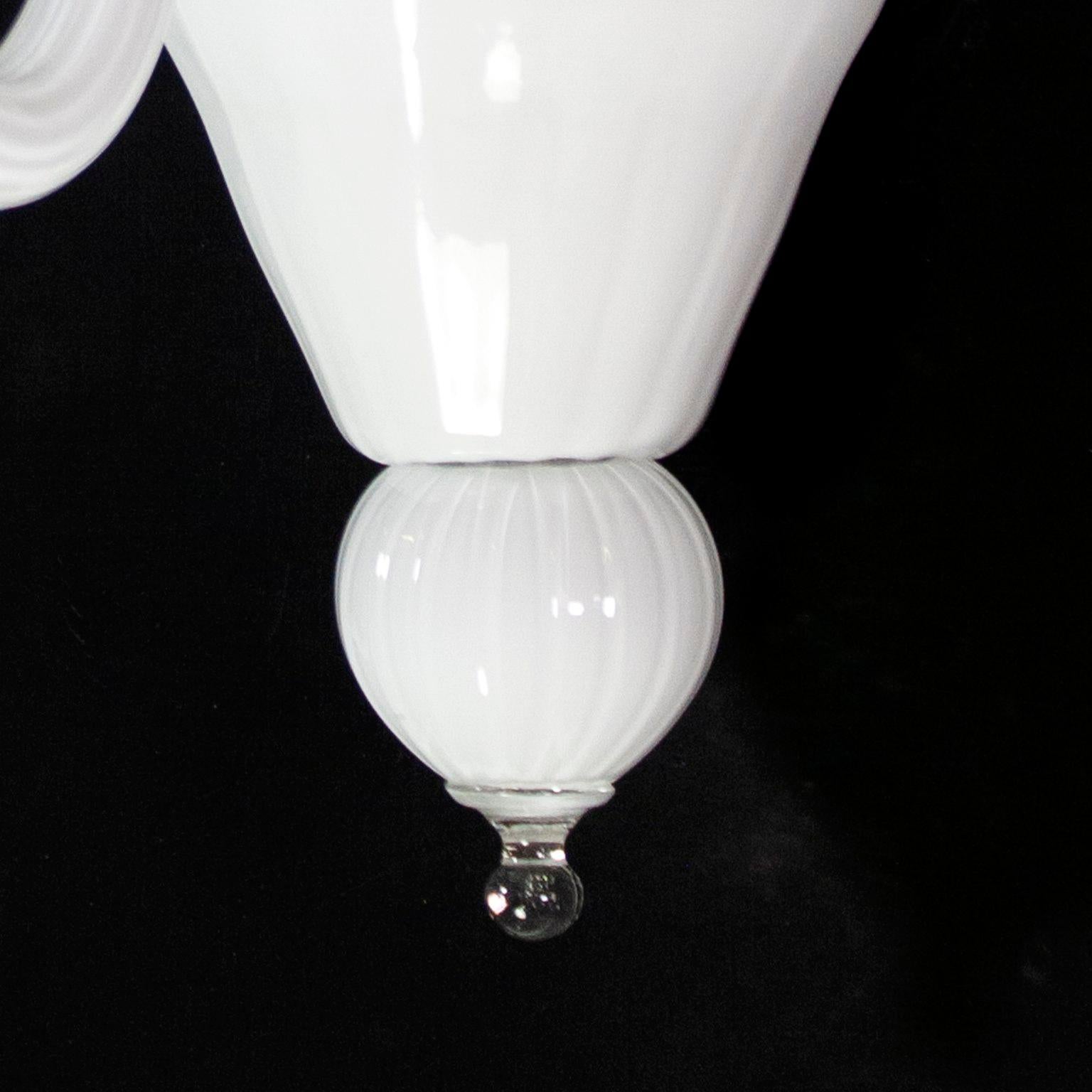 Italian 21st Century Sconce 1 Arm, Rigadin White Encased Murano Glass by Multiforme For Sale