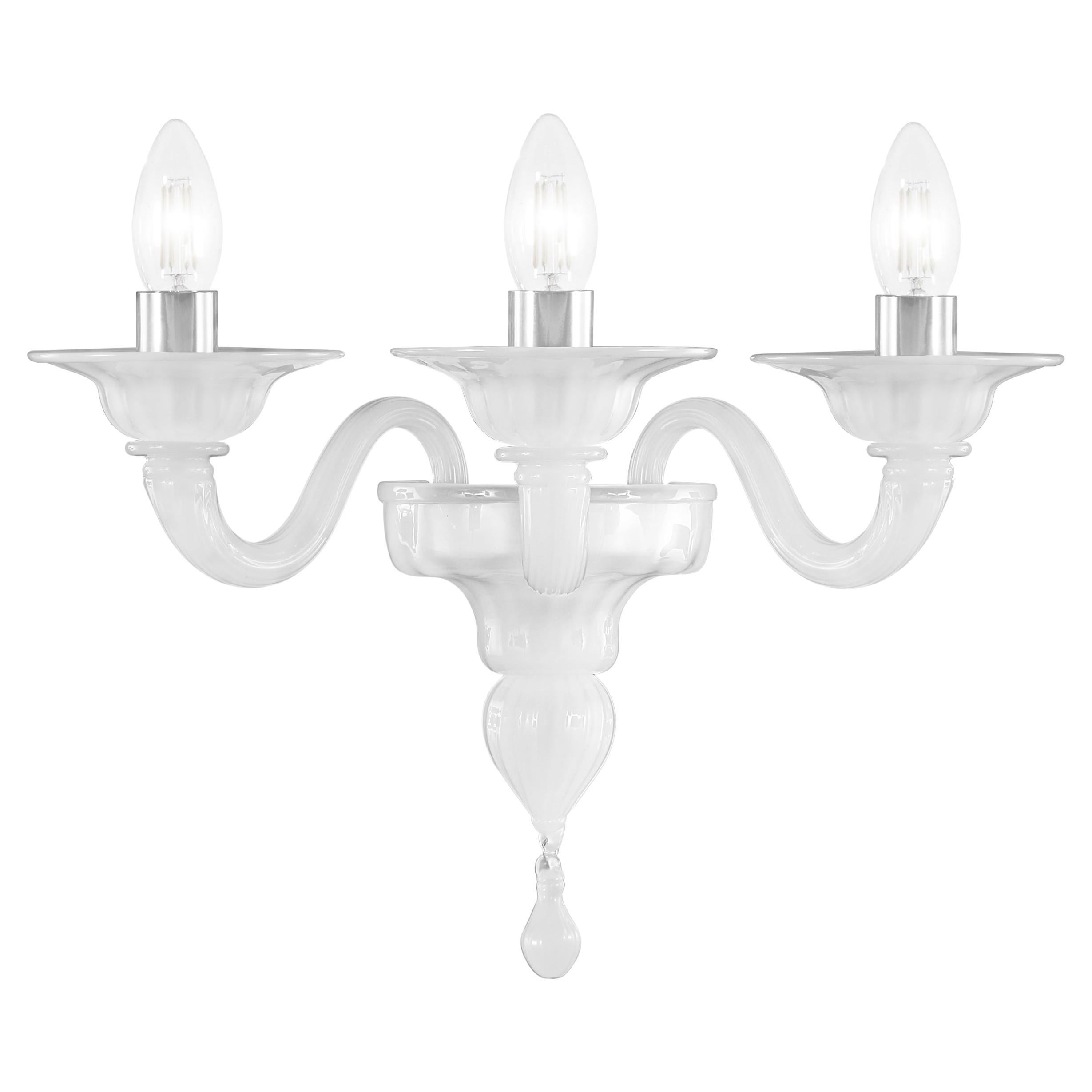 21st Century Sconce 3 Arms White Silk Murano Glass by Multiforme in Stock For Sale